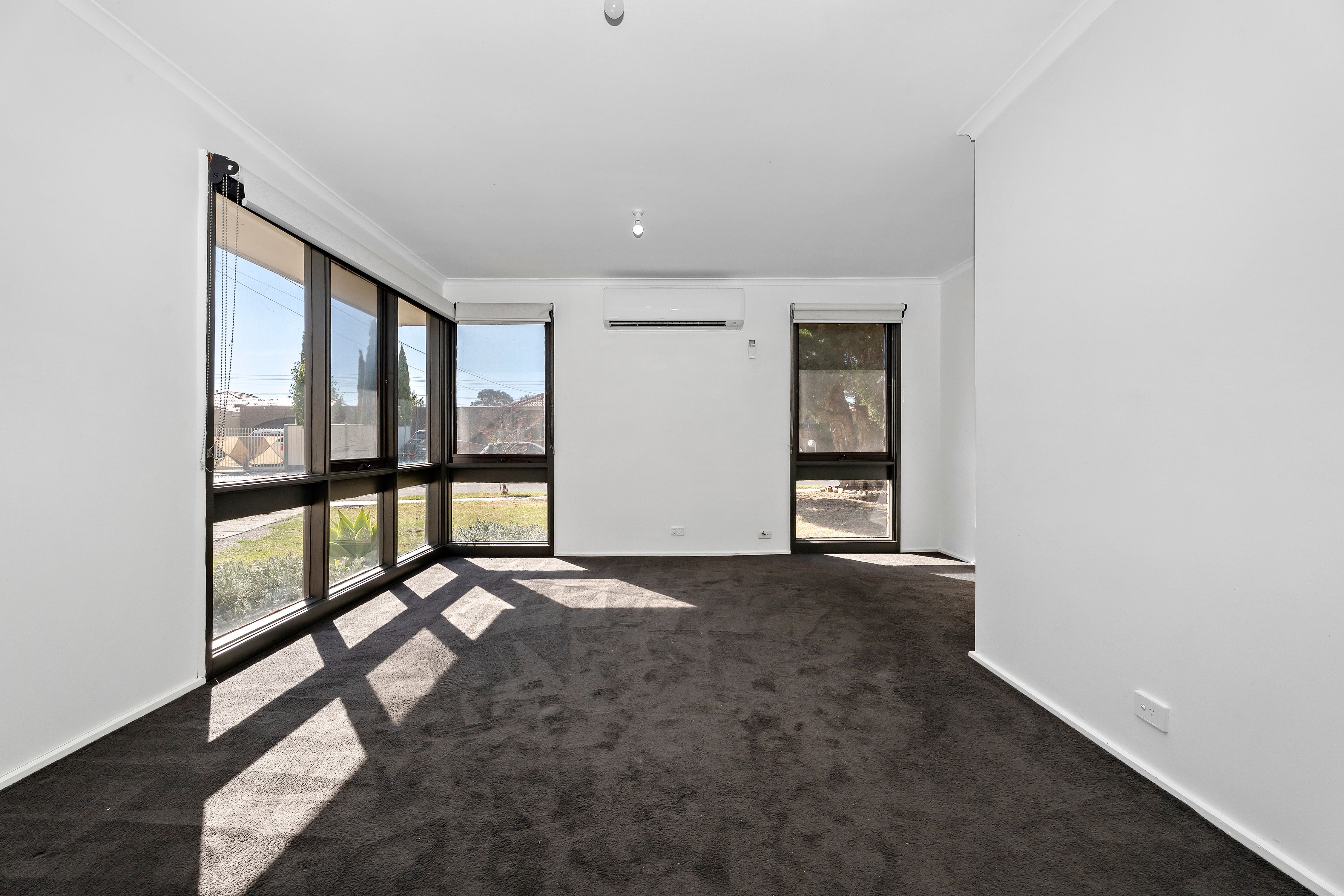 1 Sandlewood Court, Kings Park, VIC 3021