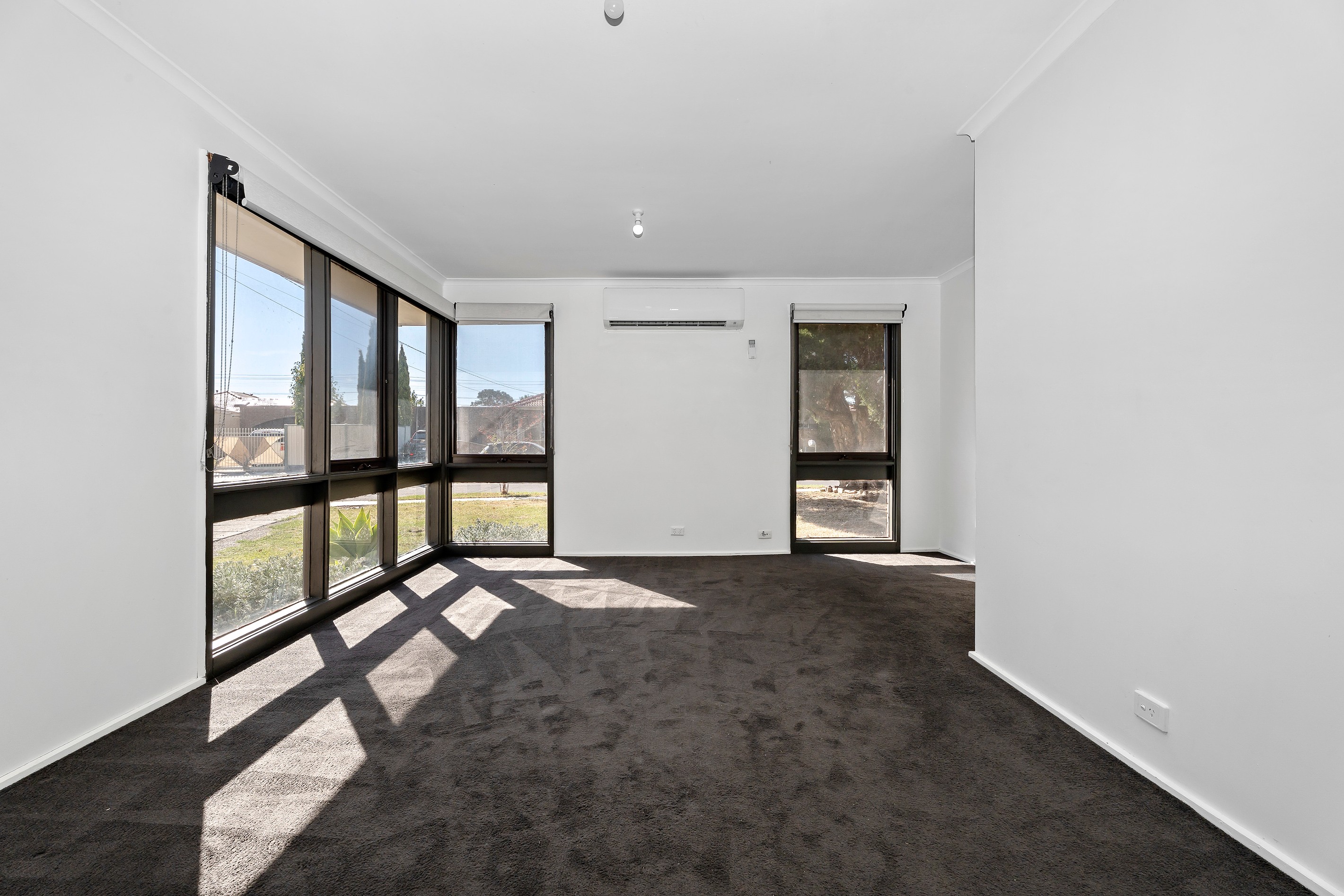 1 Sandlewood Court, Kings Park, VIC 3021