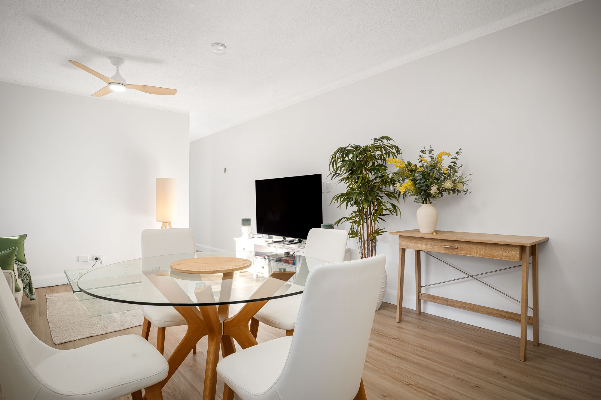 10/52 Saddington Street — photo 4 of 15