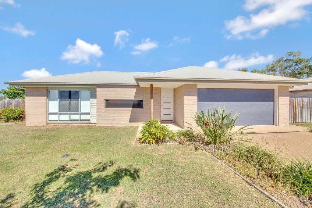 135 Emmadale Drive, New Auckland, QLD 4680