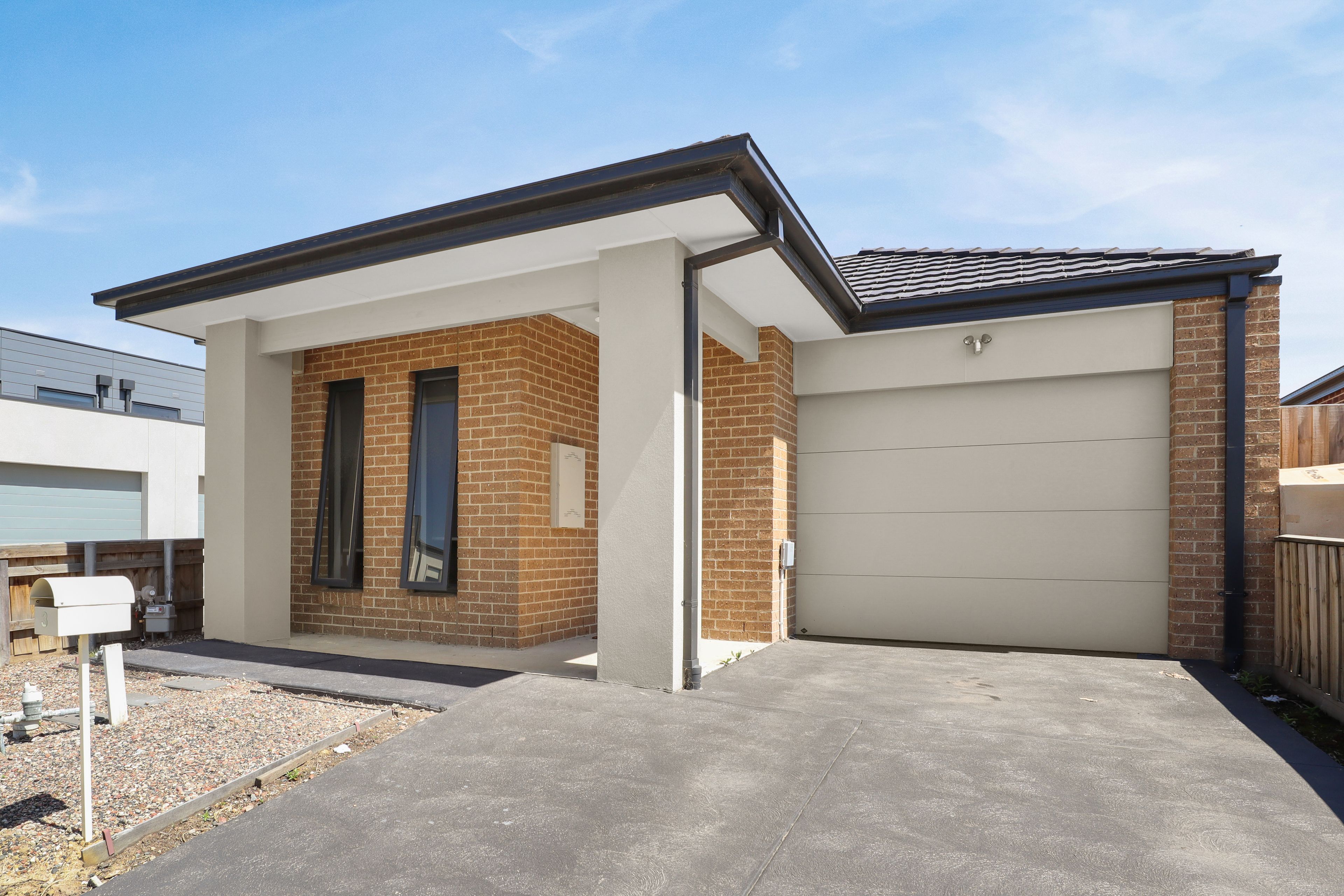 3 Newbury Street, Pakenham, VIC 3810