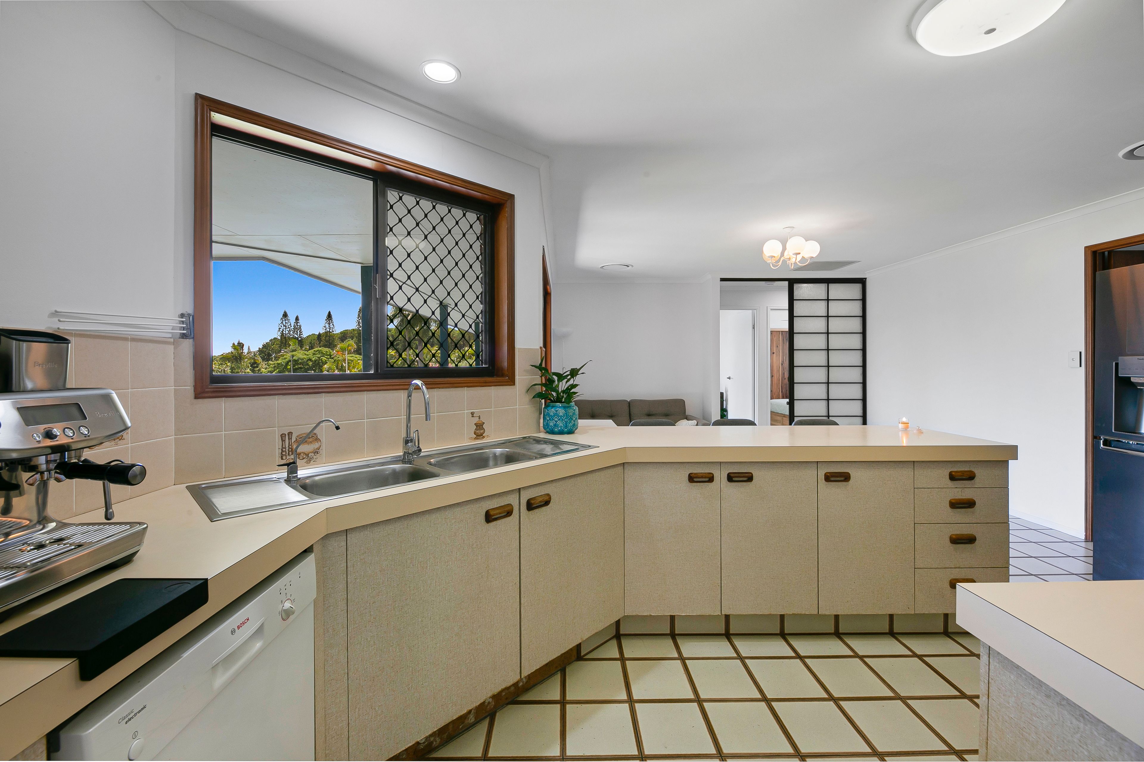 16 Tincurrin Court, Robina, QLD 4226