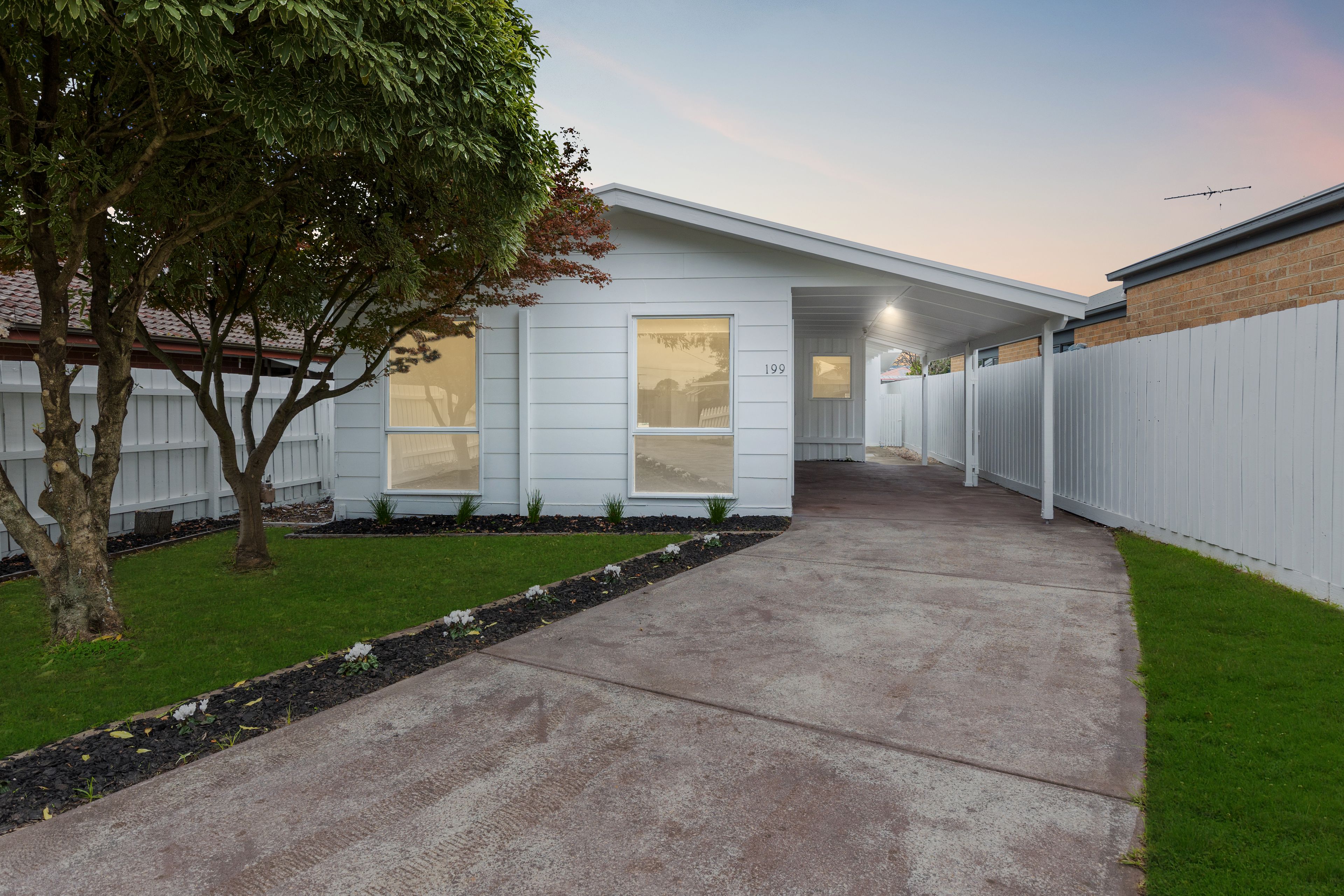 199 Seventh Avenue, Rosebud VIC 3939