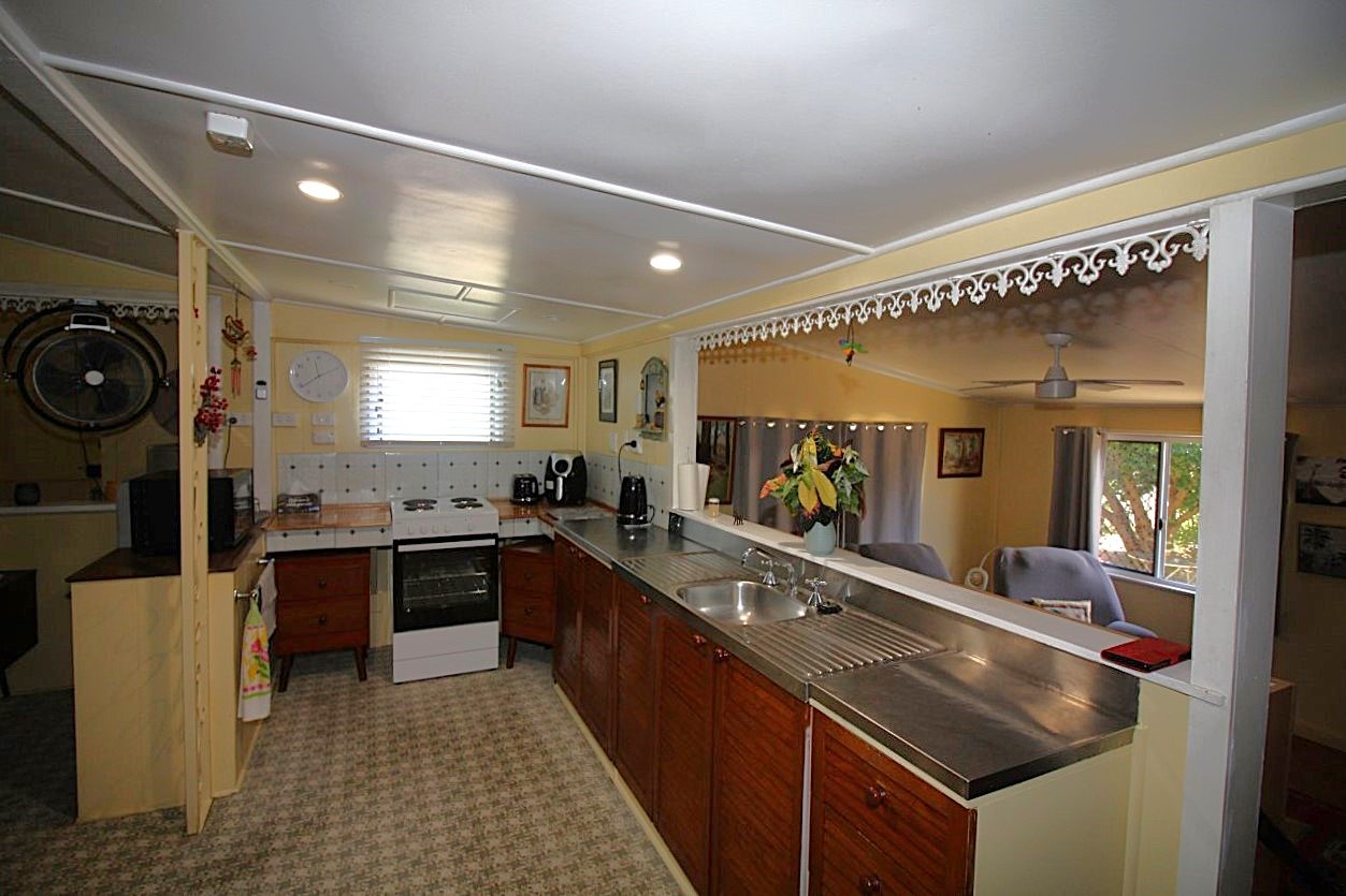 51 Racecourse Road, Richmond Hill, QLD 4820