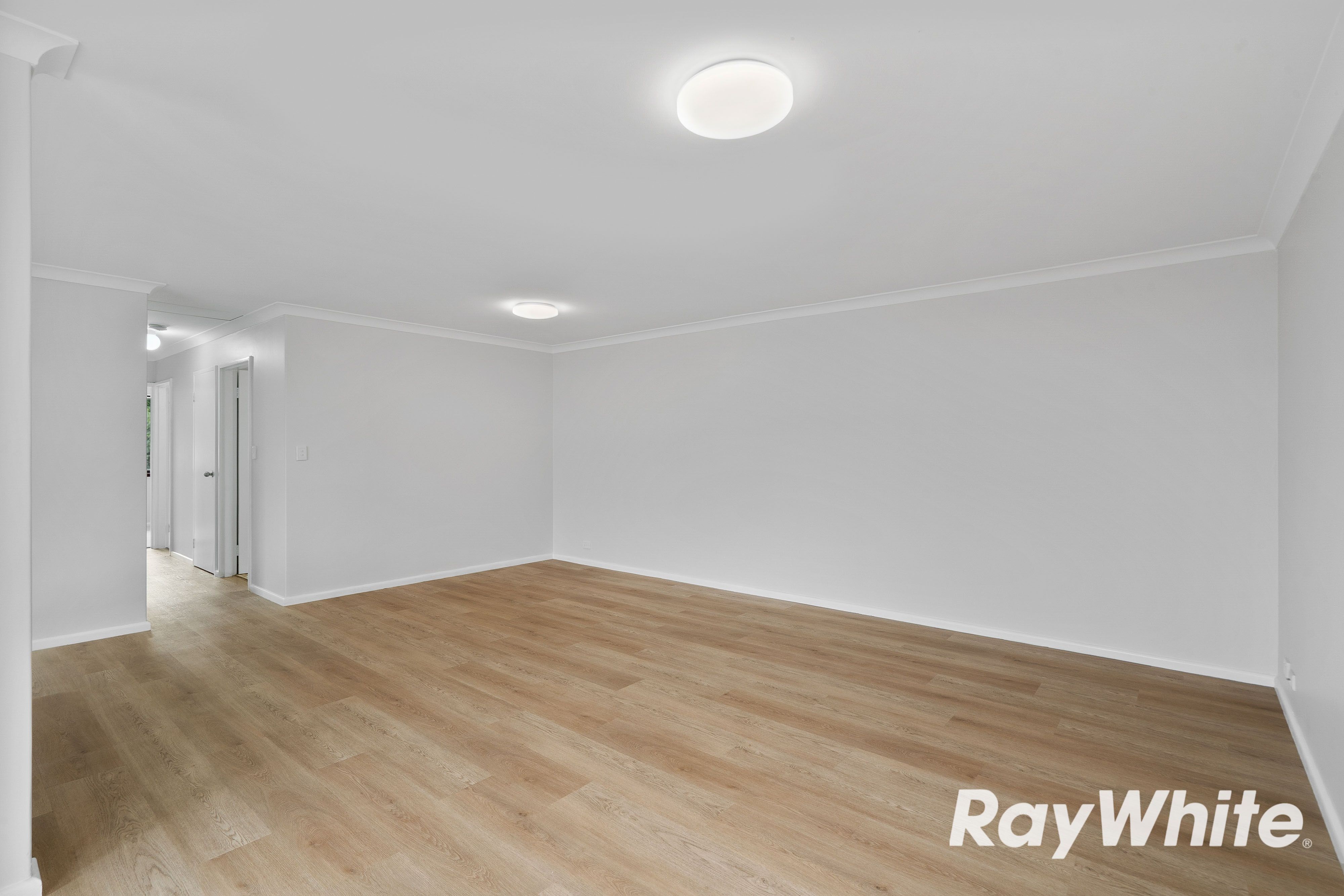 8B Cathryn Street — photo 9 of 21