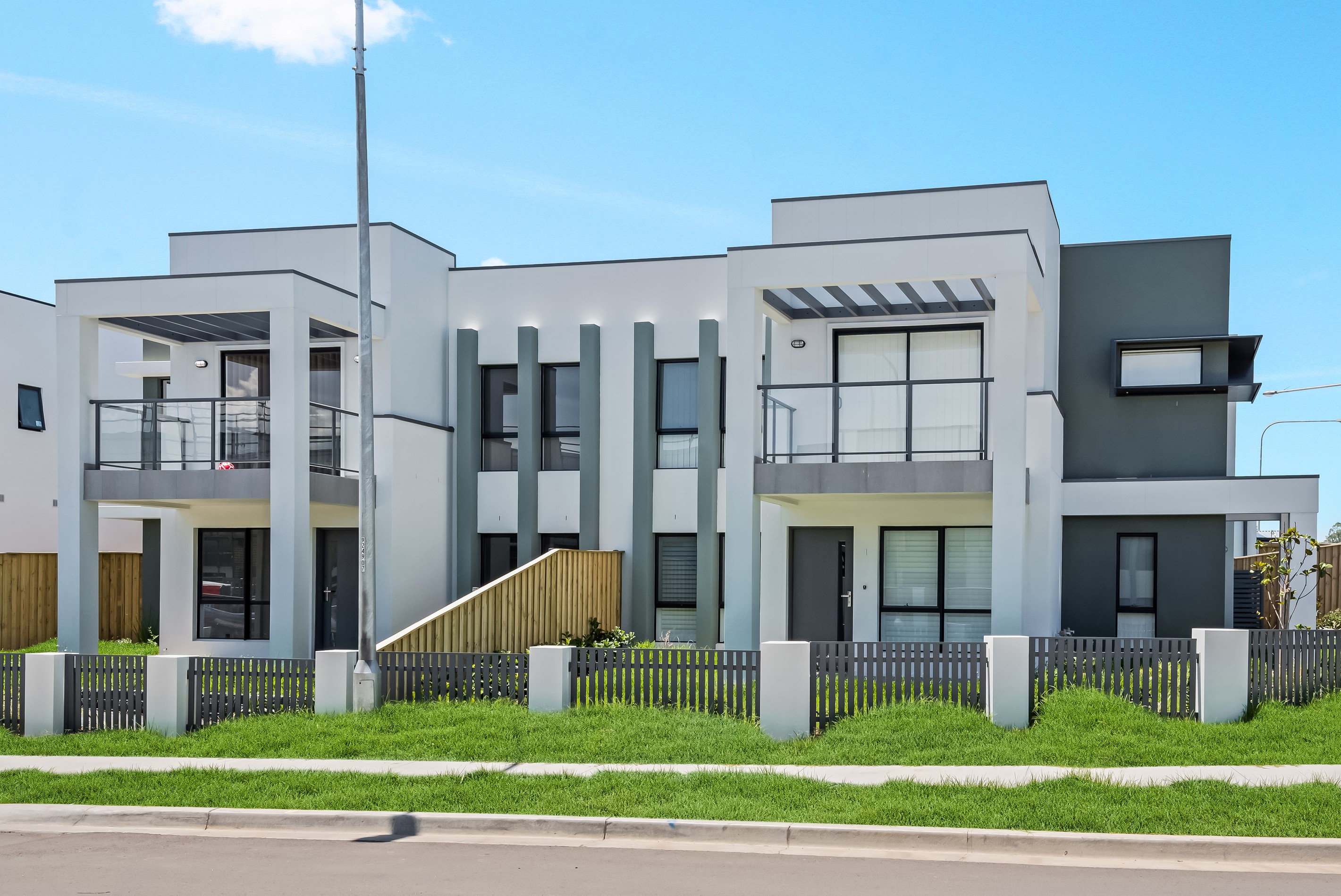 2/2 Rosemount Drive, Catherine Field, NSW 2557