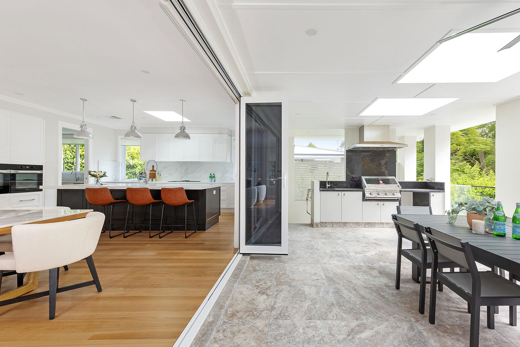 23 Coronga Crescent — photo 4 of 15