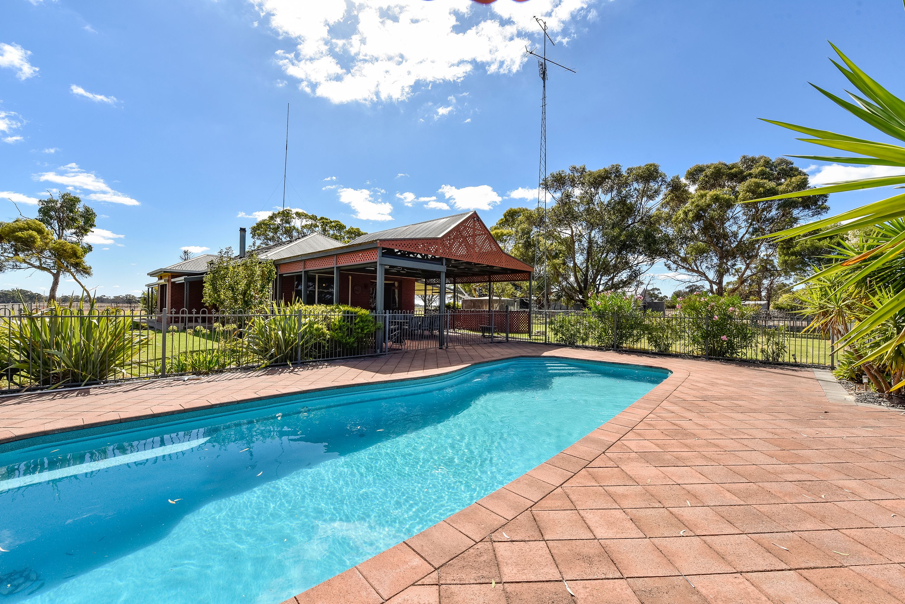 1785 Naracoorte Road, Bordertown, SA 5268 Rural Mixed Farming