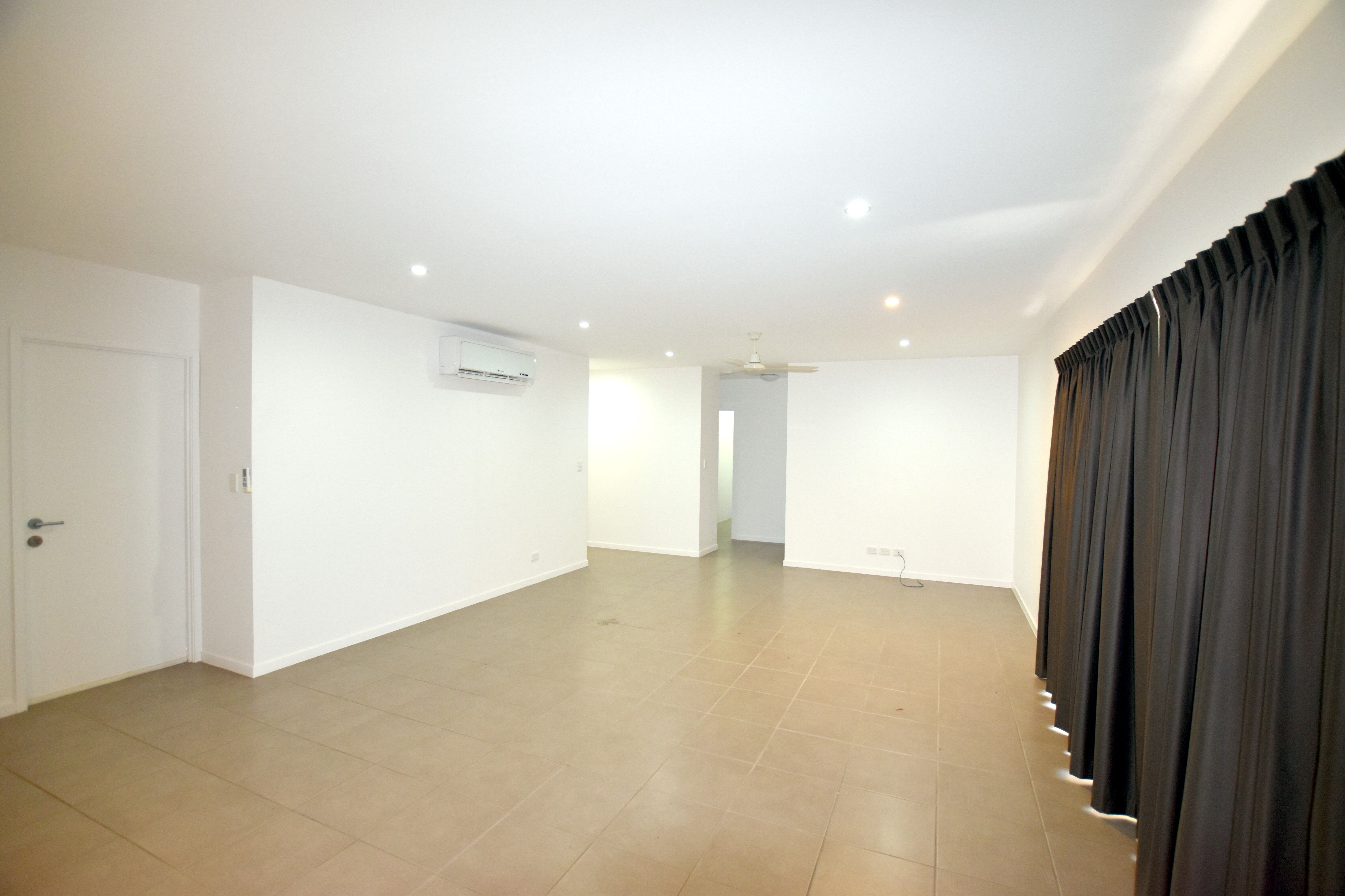 56 Iris Road, Kirkwood, QLD 4680