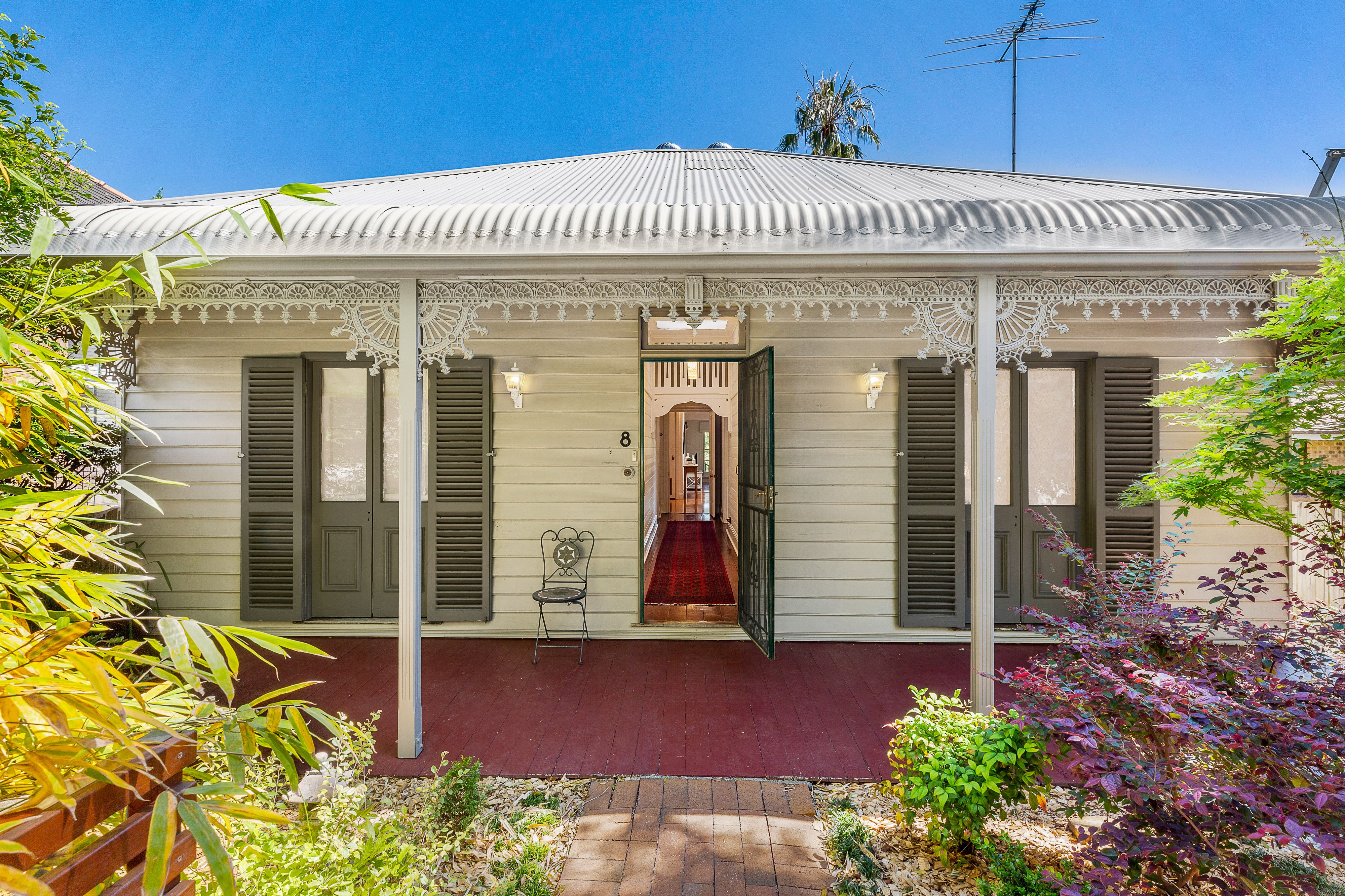 8 Morrison Road