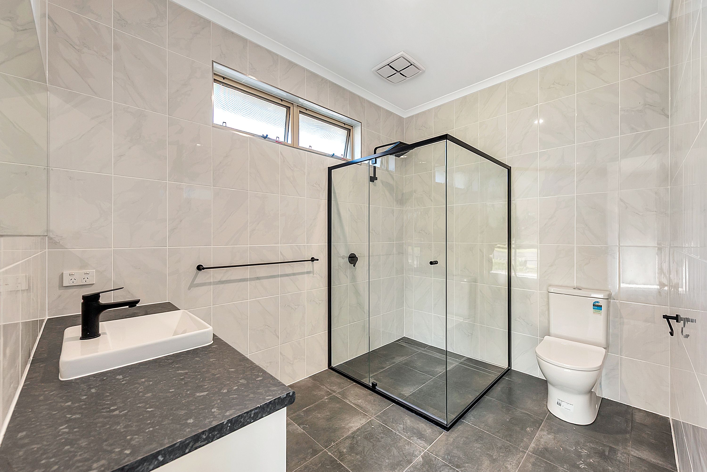 43 Riverview Drive — photo 9 of 13