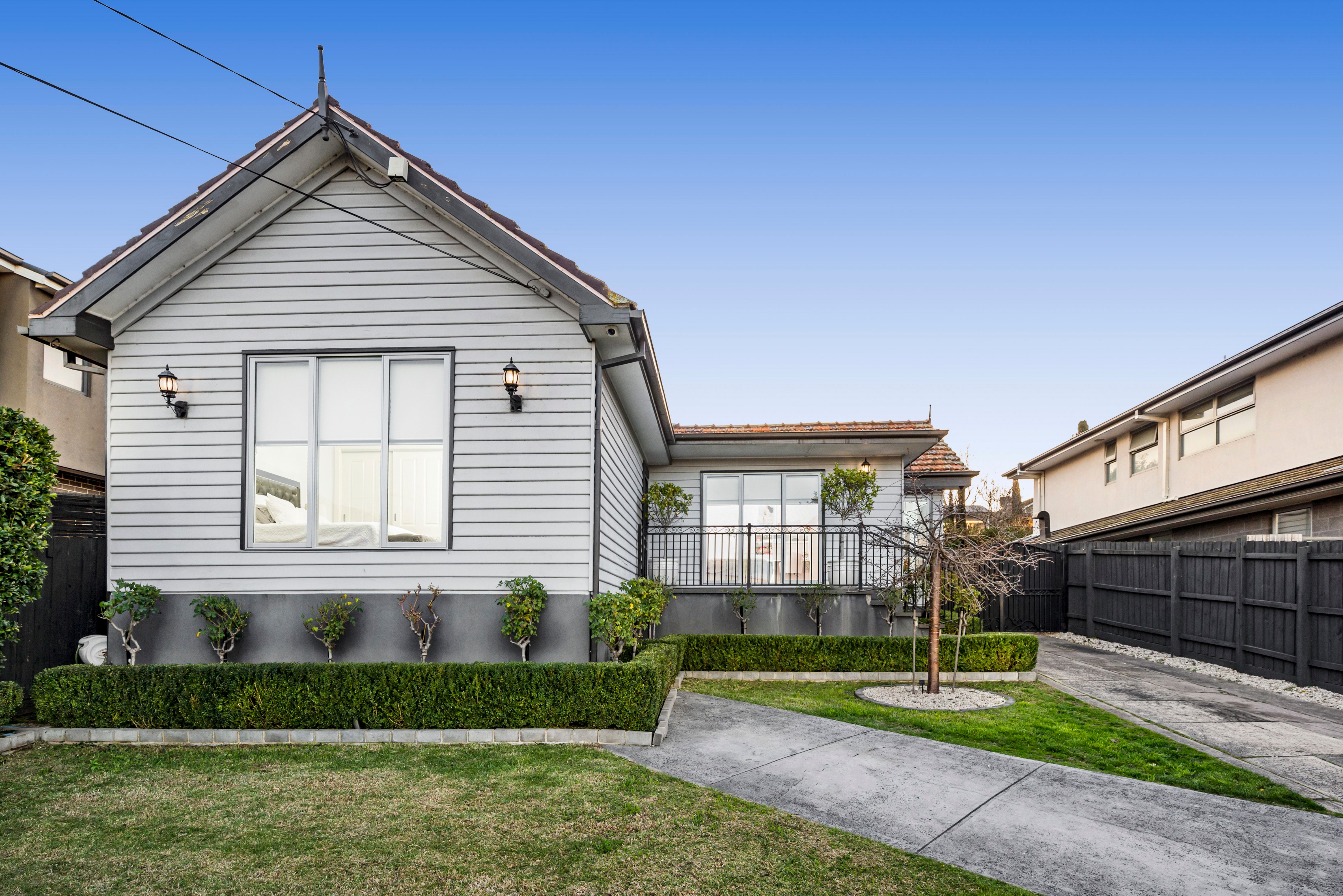 27 Falcon Road, Macleod, VIC 3085