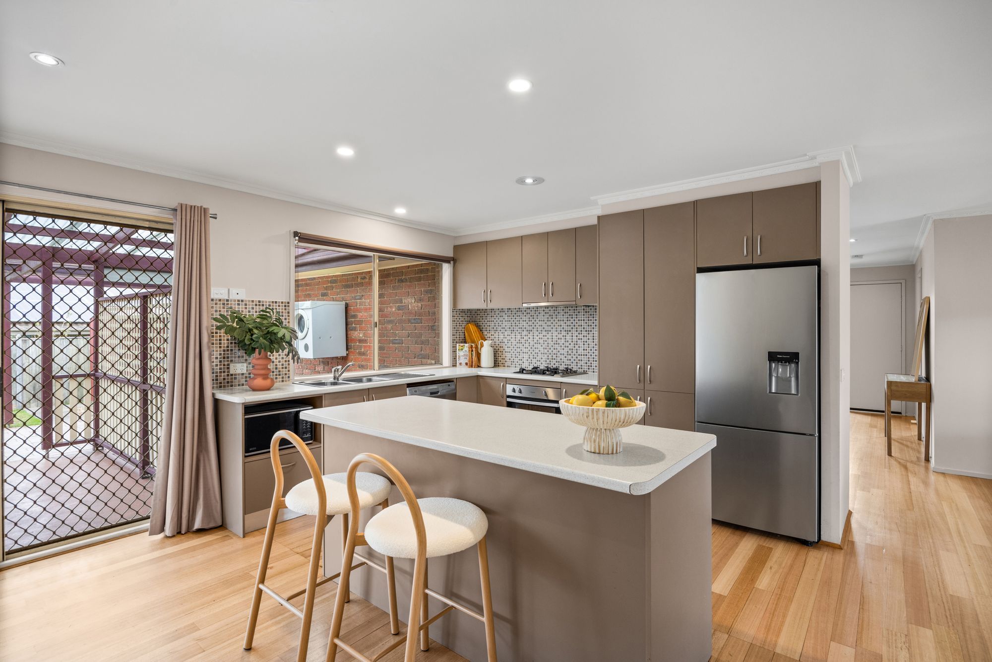 1 Ferncroft Court — photo 4 of 20