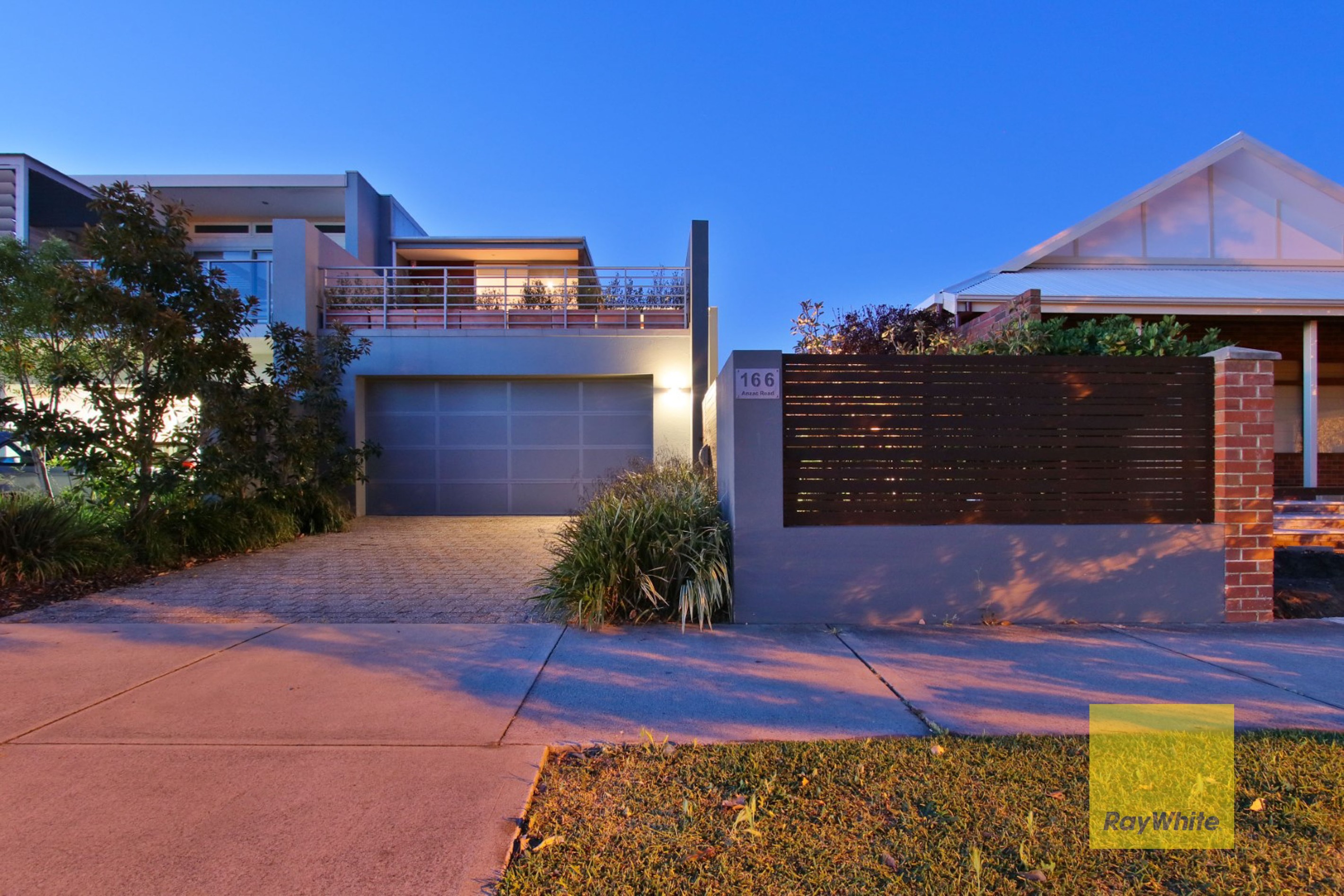 166 Anzac Road, Mount Hawthorn, WA 6016
