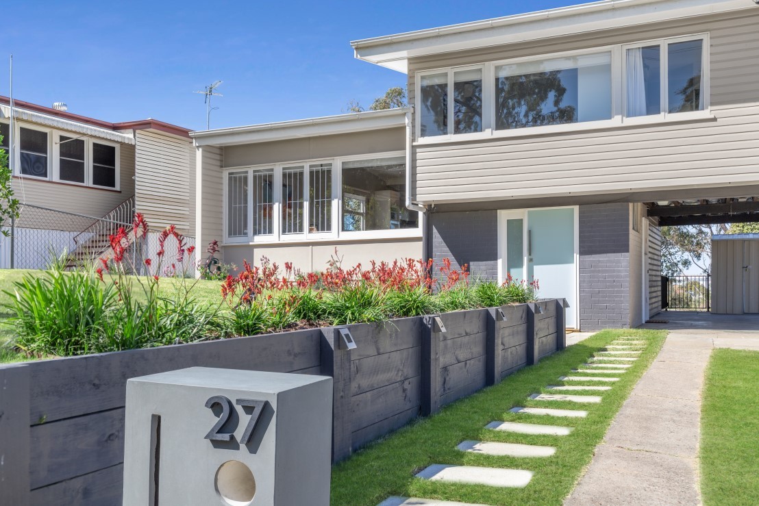 27 Kendale Street, Stafford Heights, QLD 4053