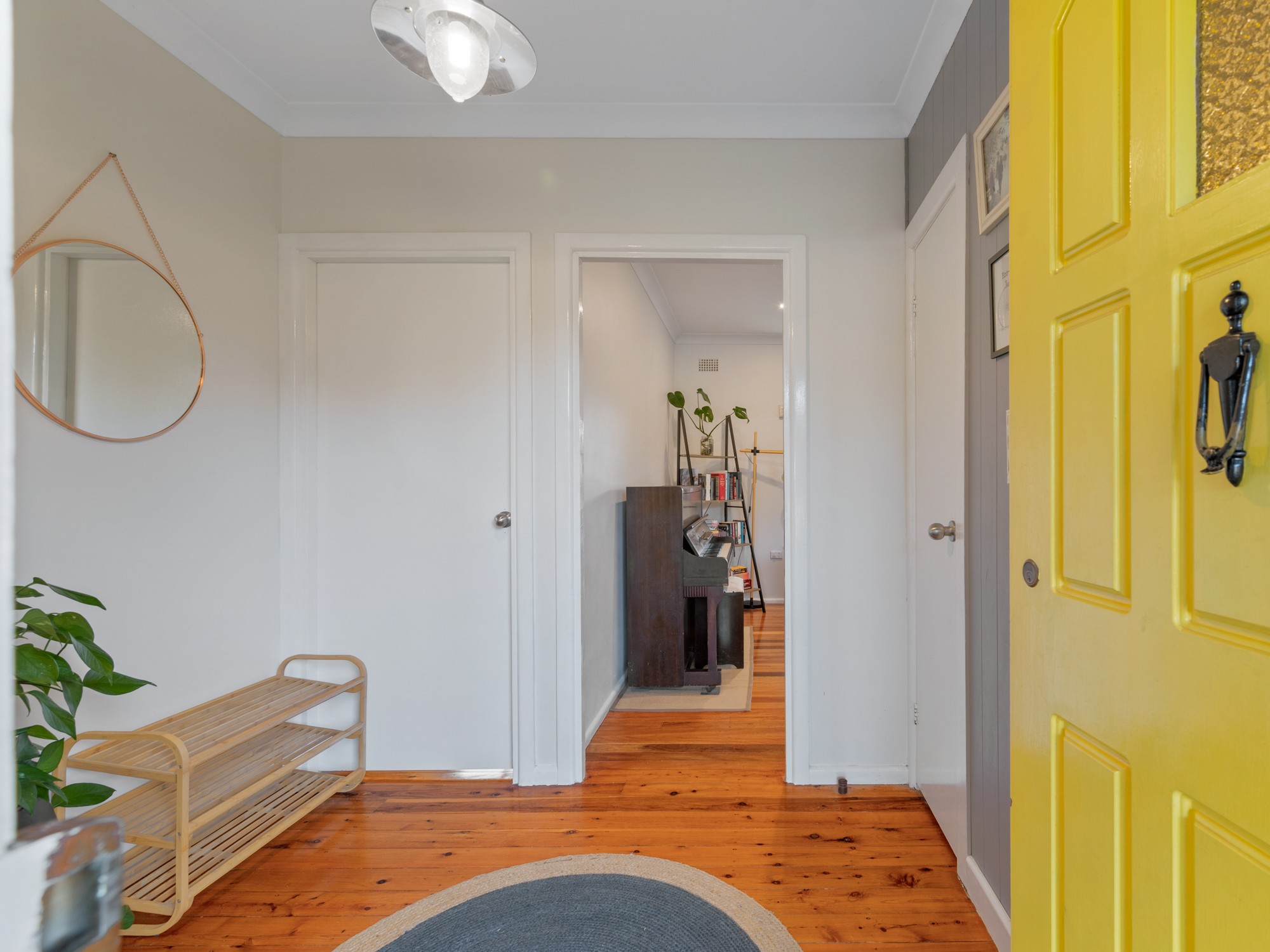 2 Cowra Place, Leumeah, NSW 2560