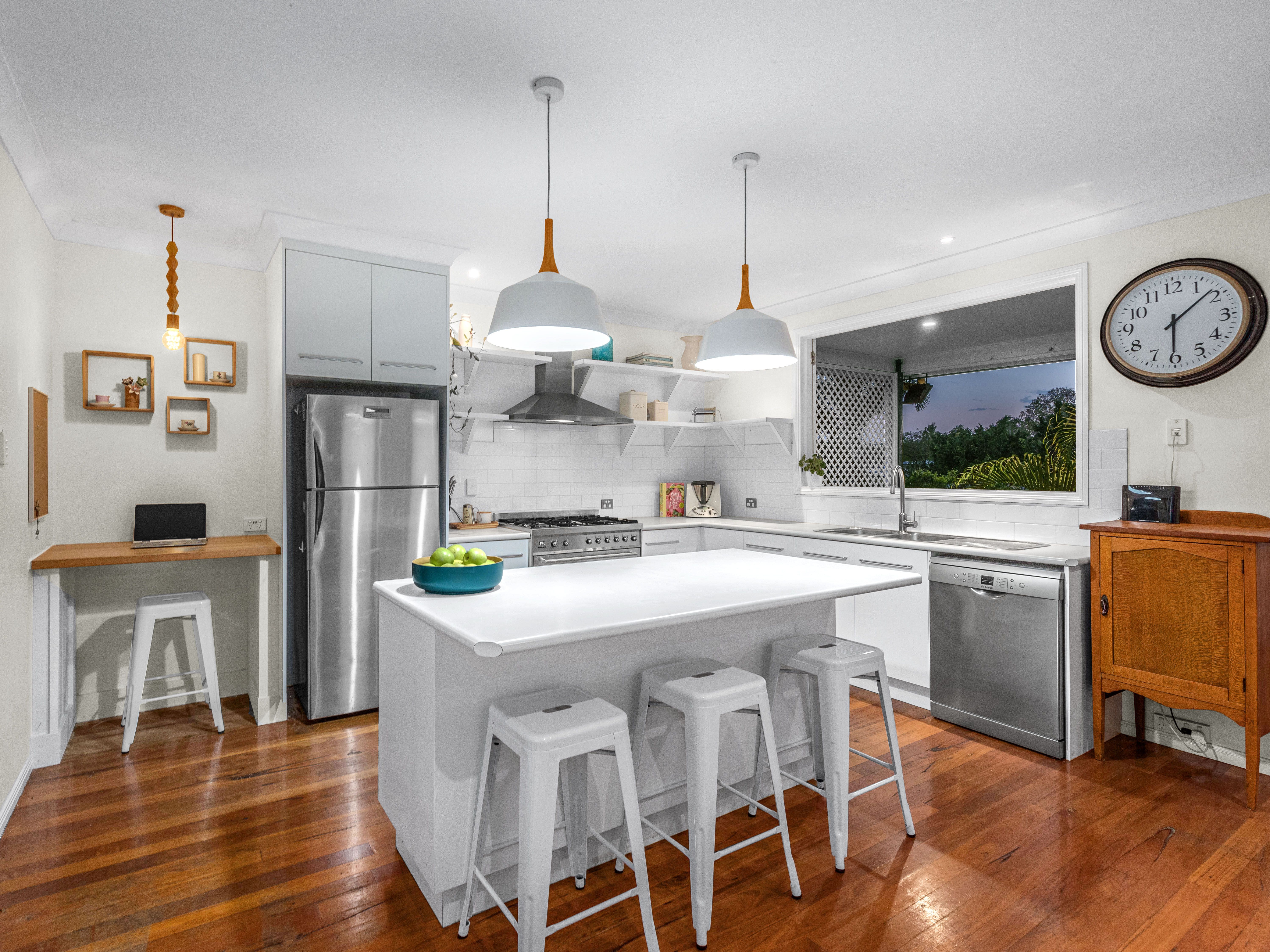 55 Thomas Street, Sherwood, QLD 4075