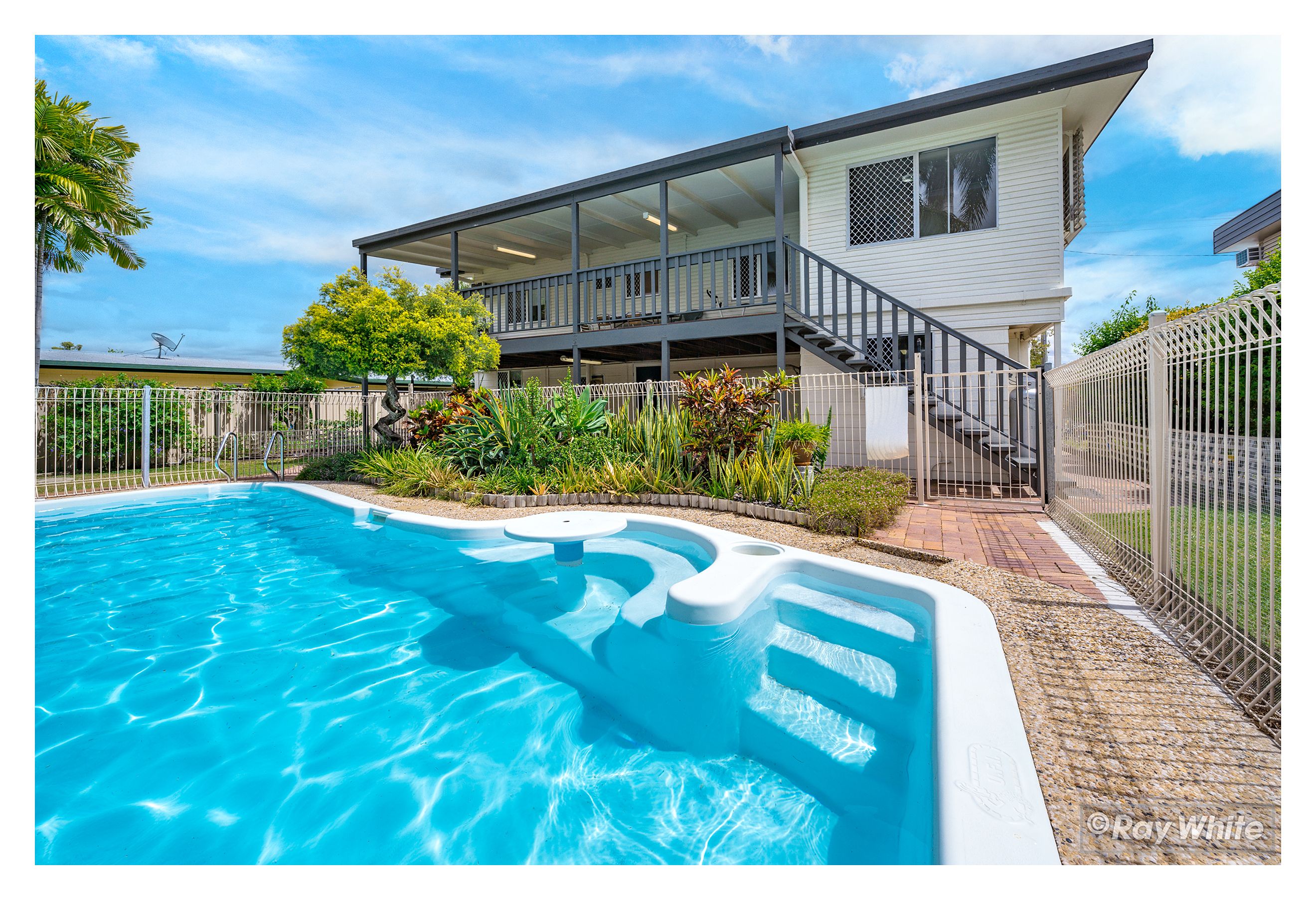 17 Harwood Street, Park Avenue, QLD 4701