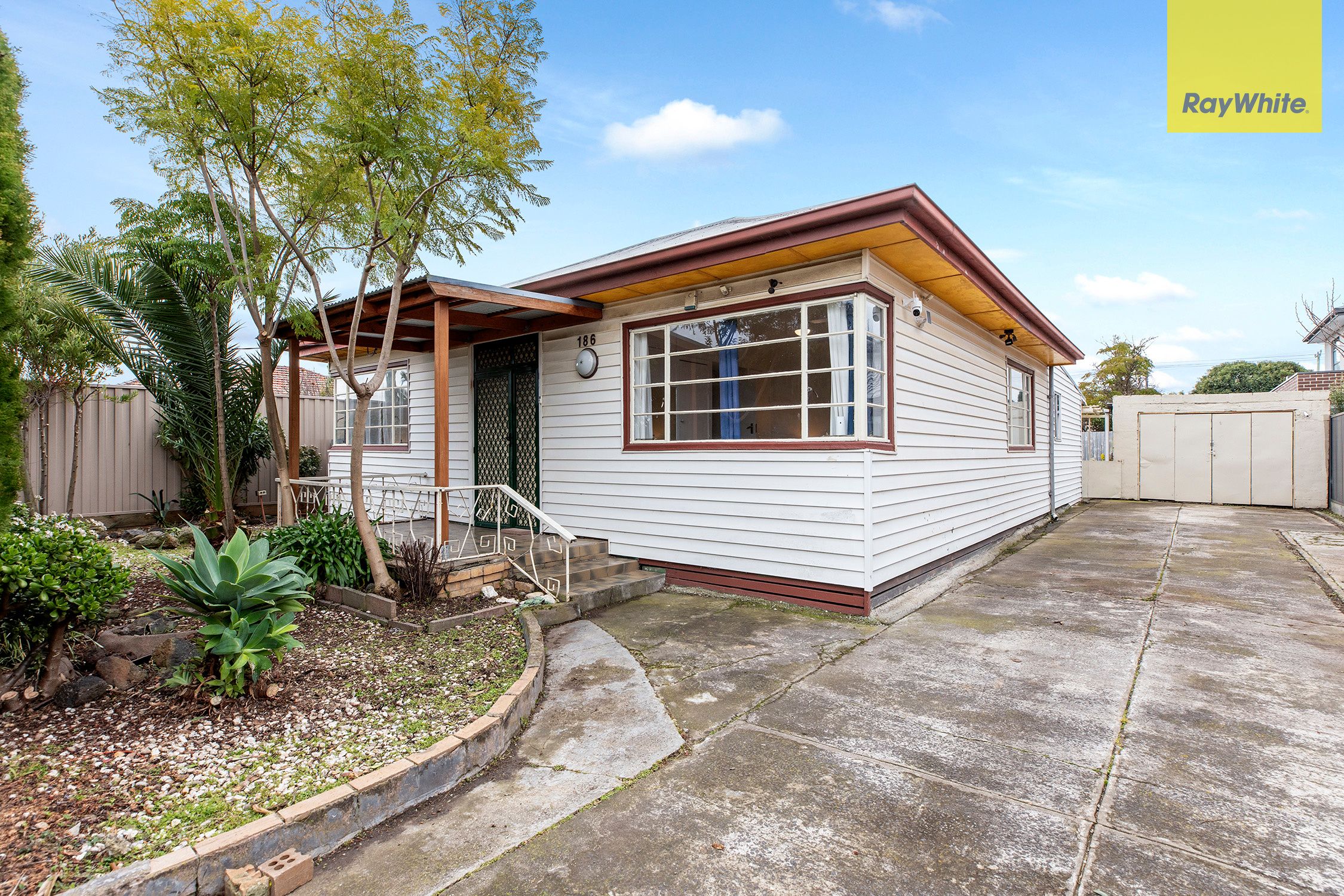 186 Biggs Street, St Albans VIC 3021