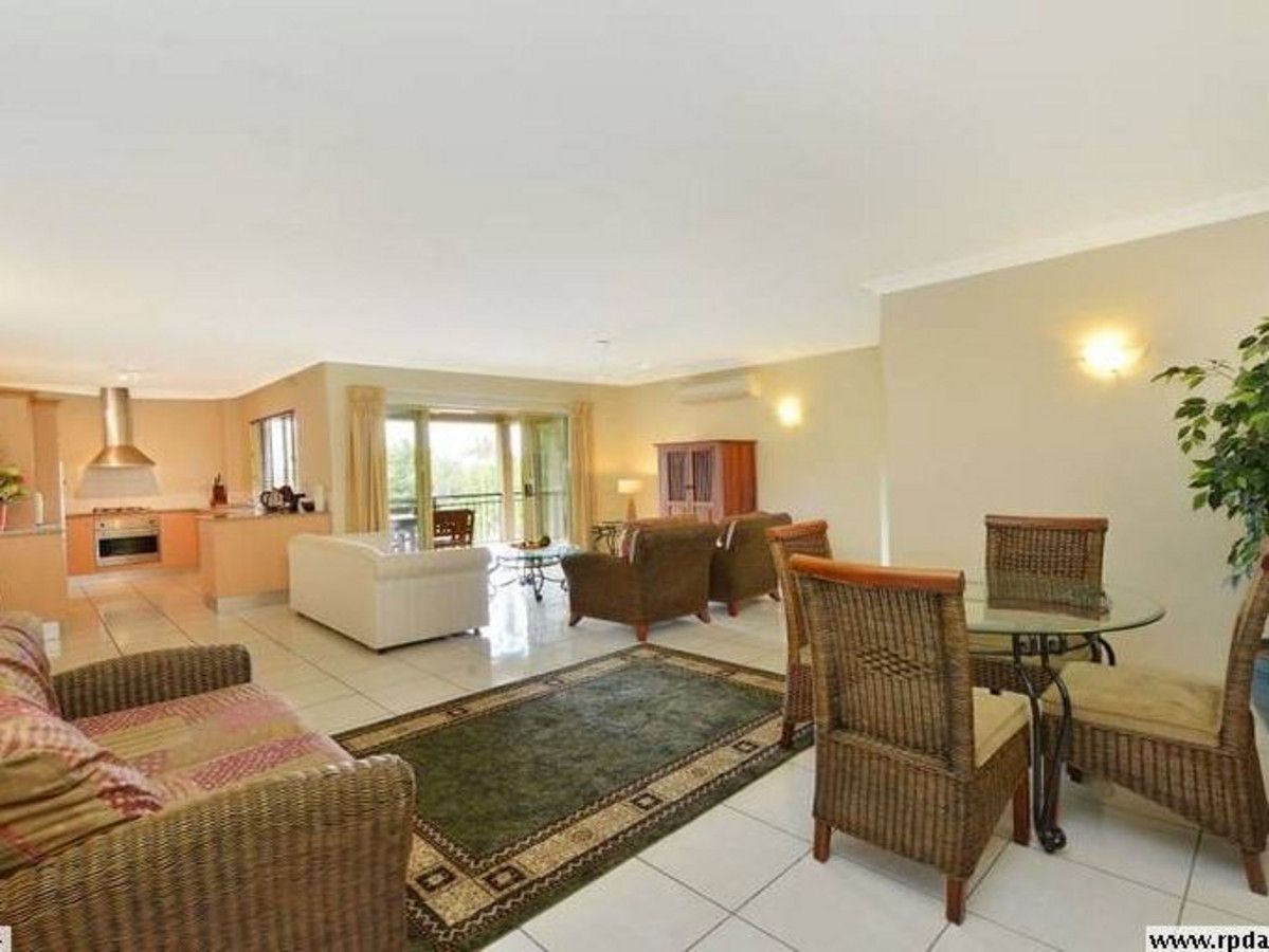 1757/2 Greenslopes Street, Cairns North, QLD 4870