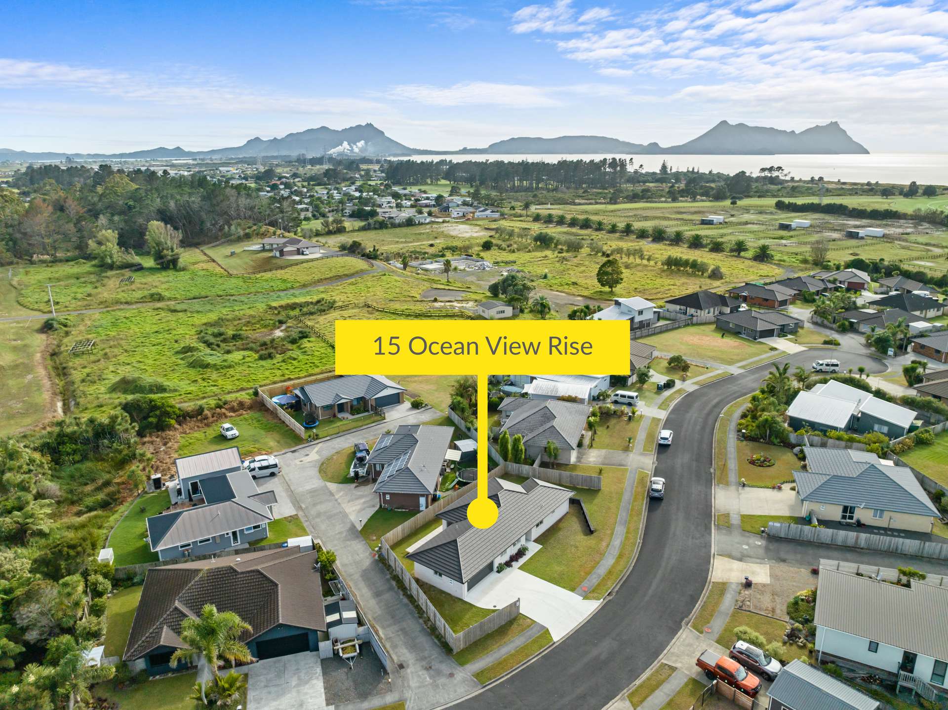 15 Ocean View Rise photo 1