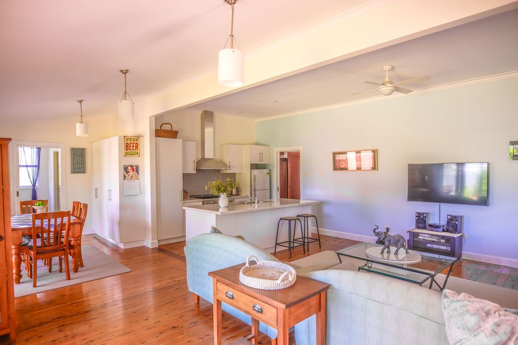 94 EDWARDES Street, Deniliquin, NSW 2710