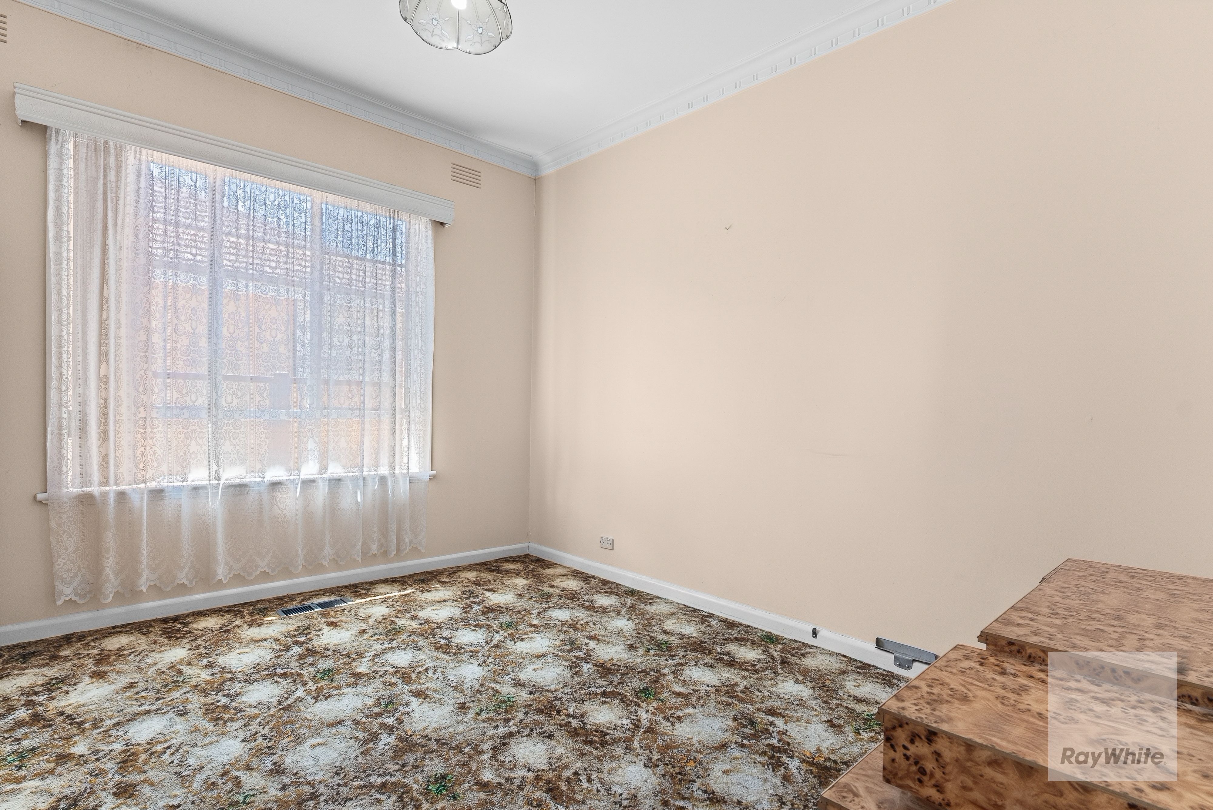 44 View Street — photo 12 of 24