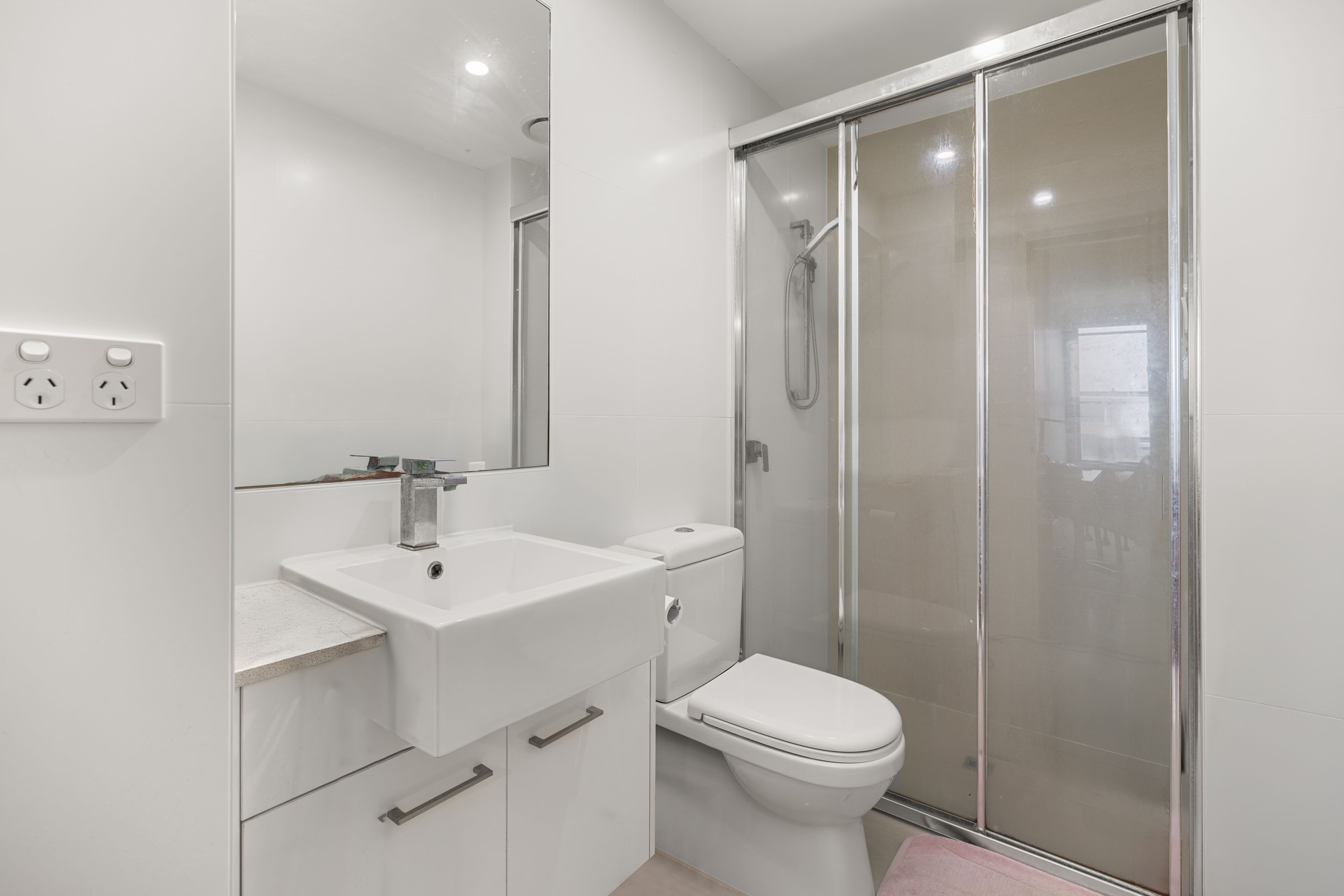 502/13-15 Isedale Street — photo 7 of 14