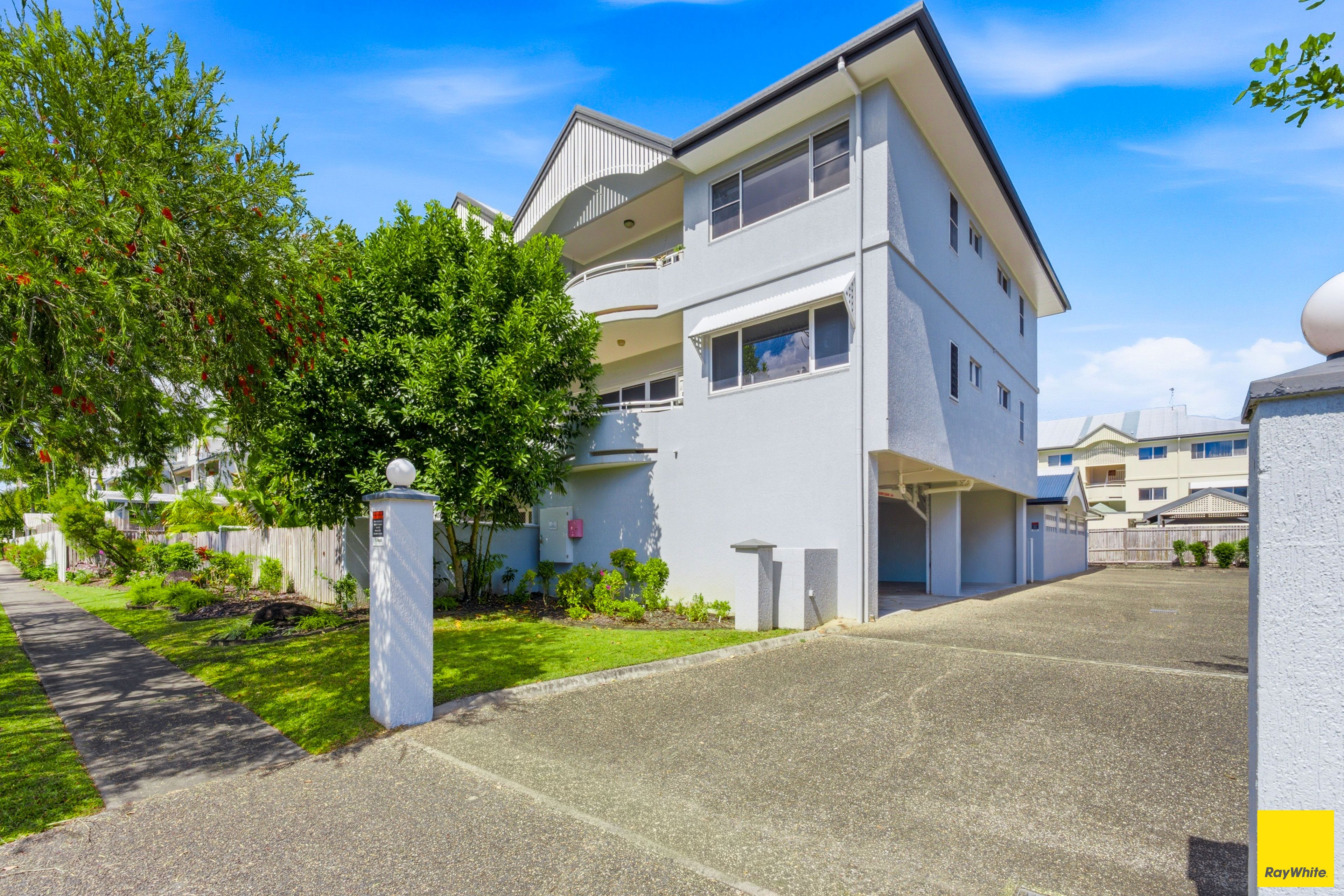 1/303-305 Lake Street — photo 16 of 18