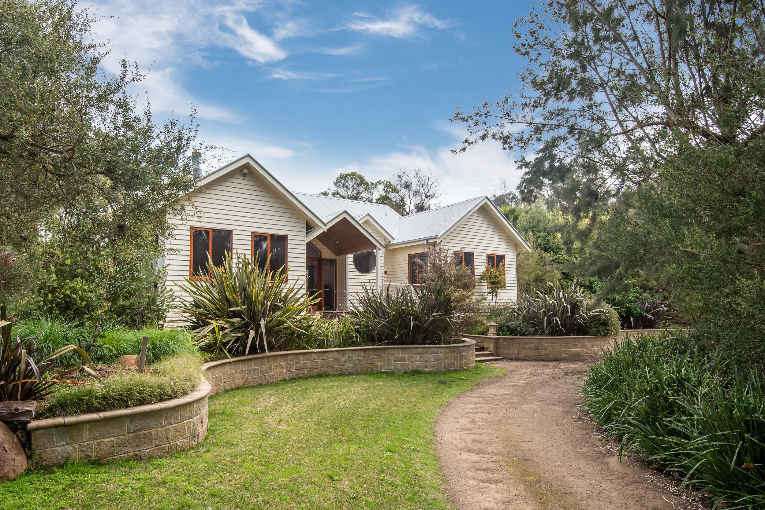 12 Esteemed Court — photo from Ray White Rosebud