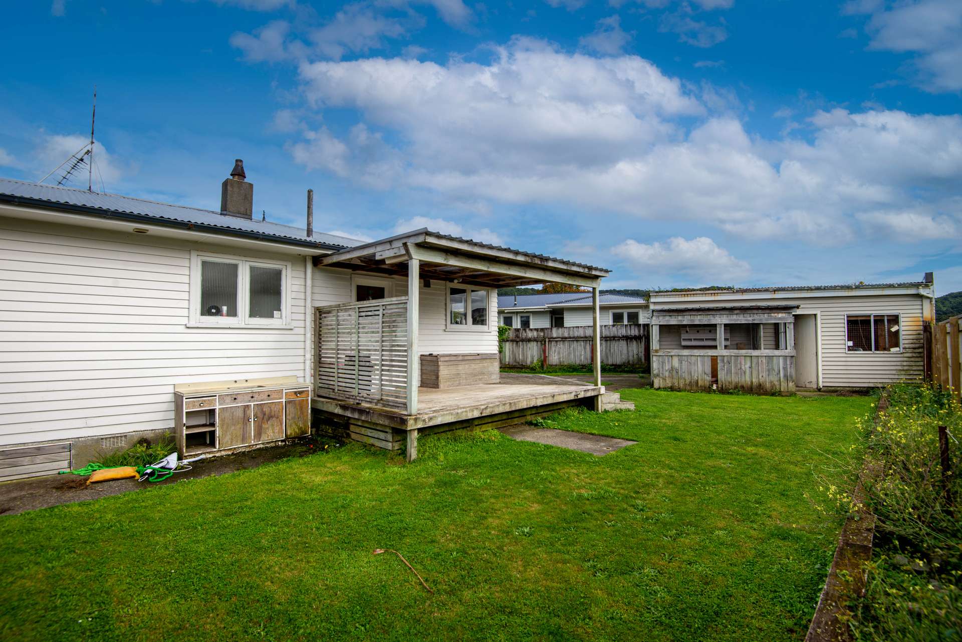 28 Wetherby Grove photo 17