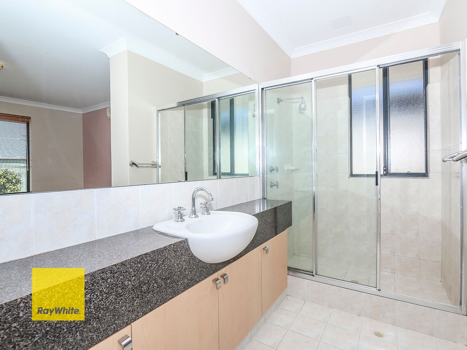 7 LOTHERTON Way, Hocking, WA 6065