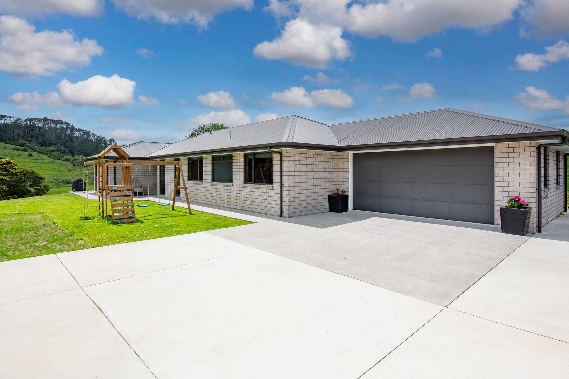 57 Ponganui Road photo 0