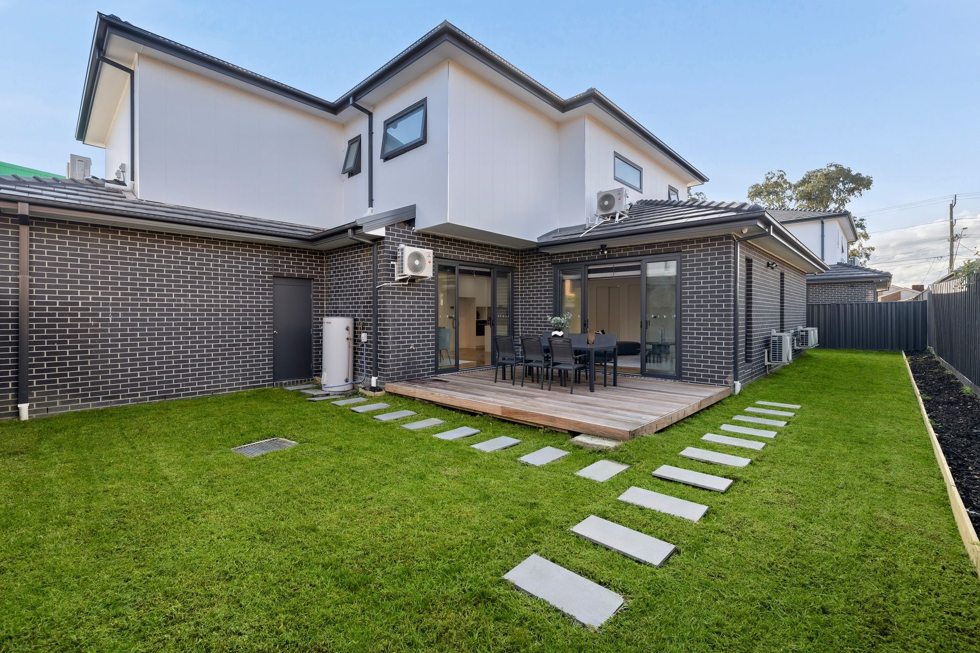 3 Badminton Place — photo 19 of 20