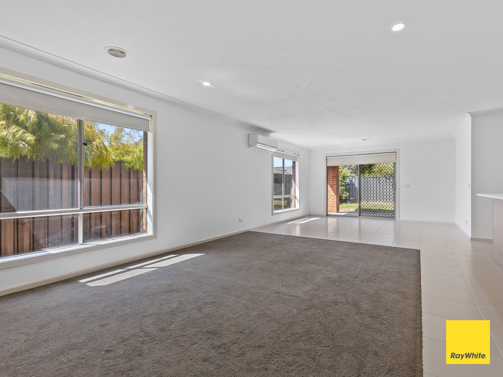 6 Ainsworth Street — photo 2 of 6