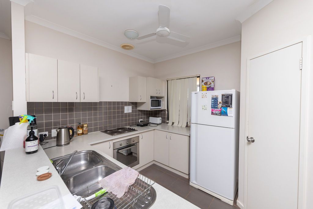 5 Walker Close, Millars Well, WA 6714