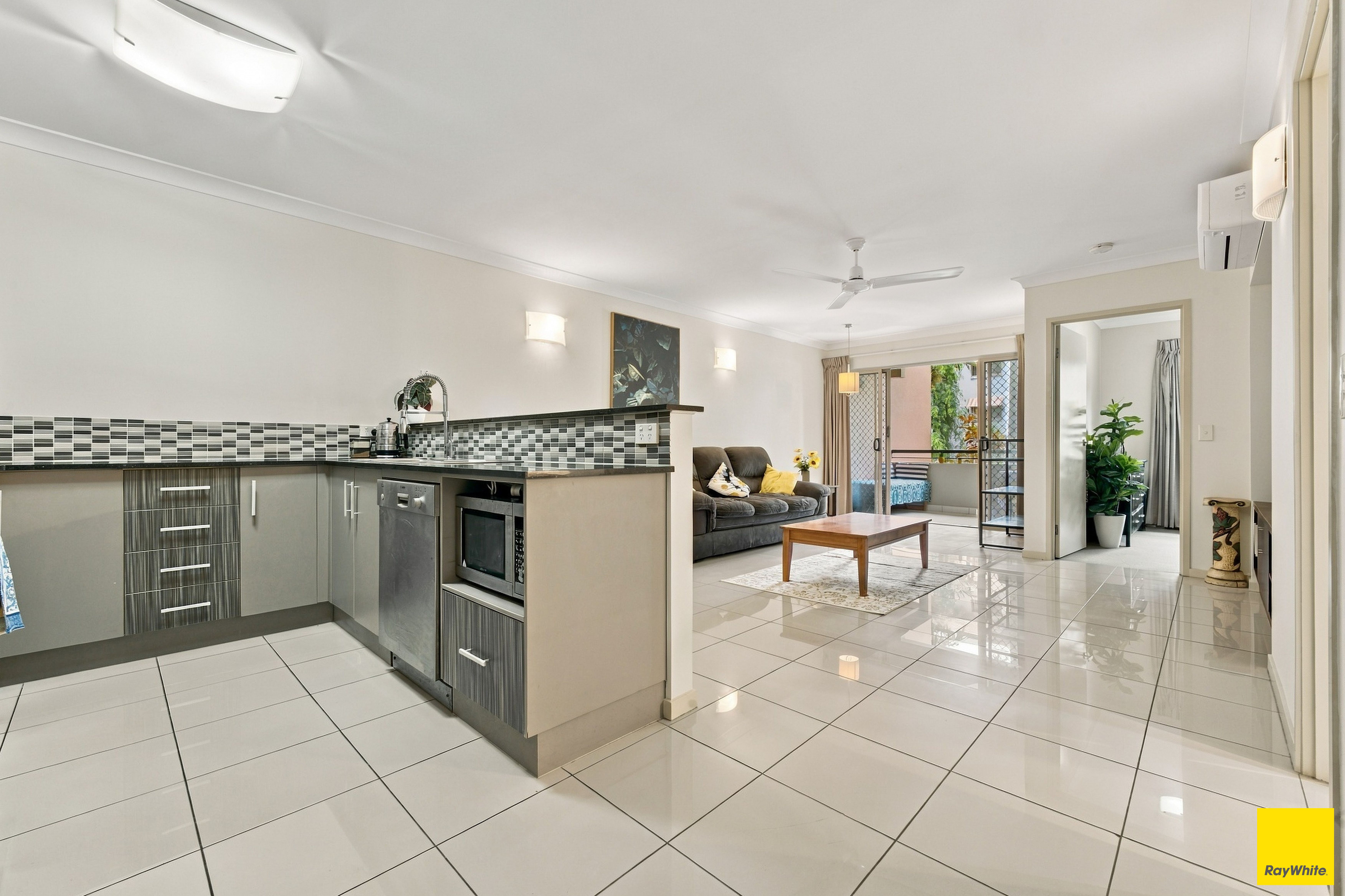 705/12-21 Gregory Street, Westcourt, QLD 4870