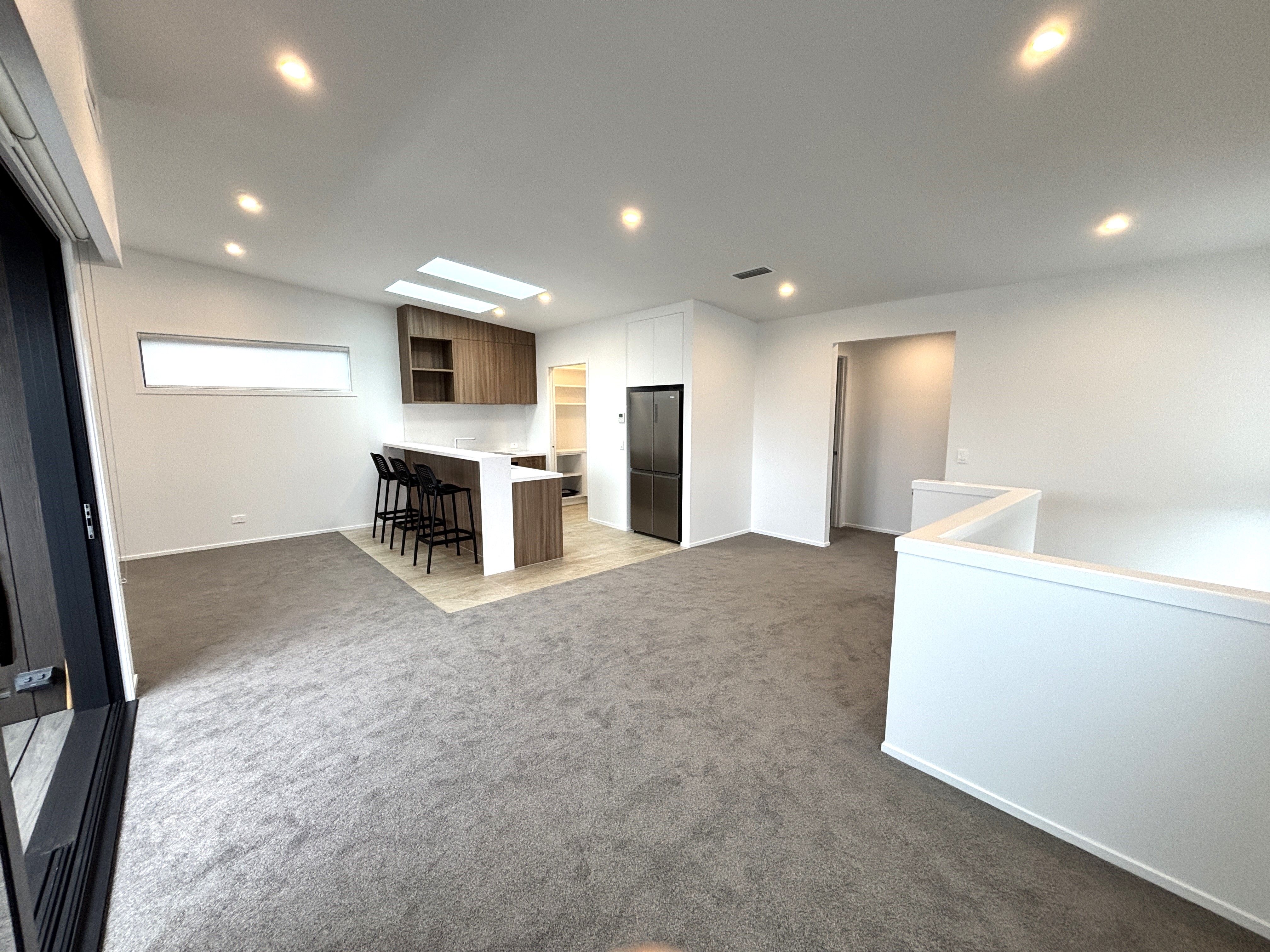 1/6 Sorrel Crescent, Bucklands Beach, Manukau City