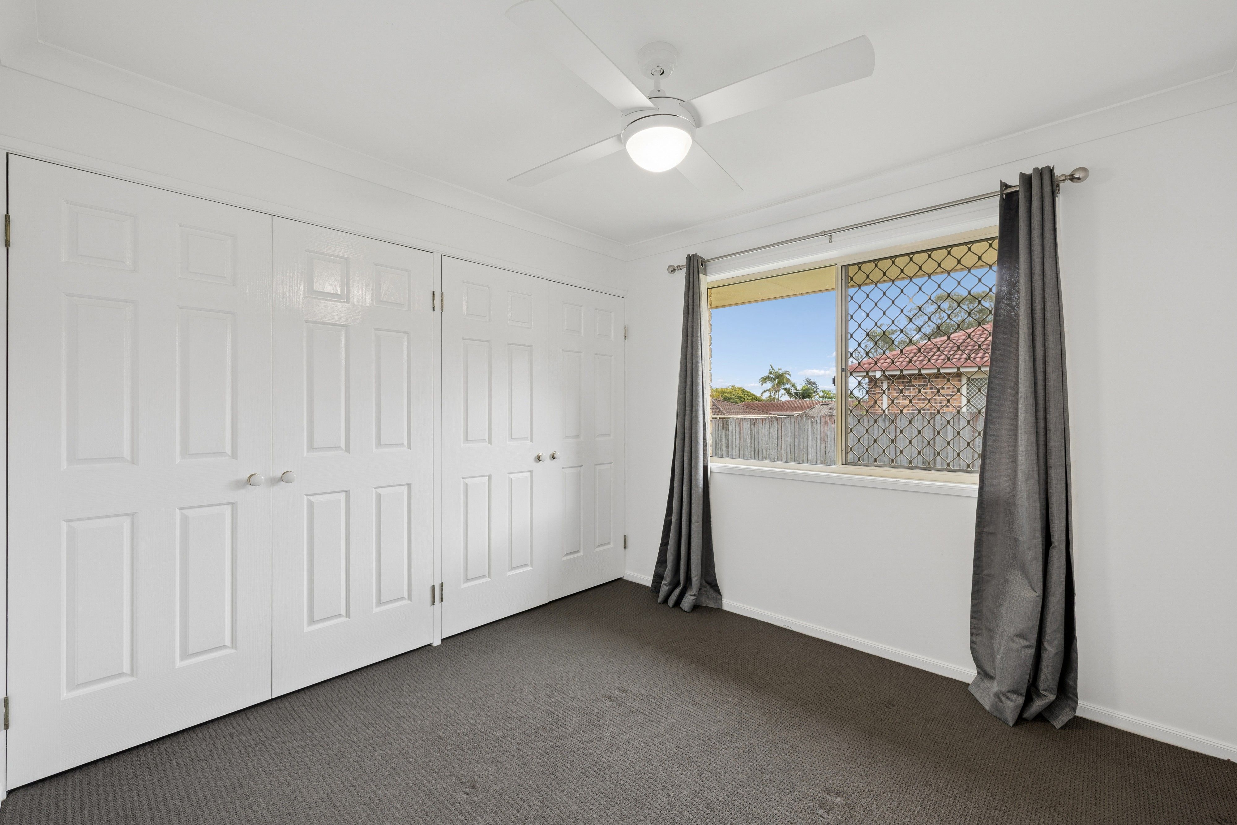 18 Tralee Street — photo 16 of 23