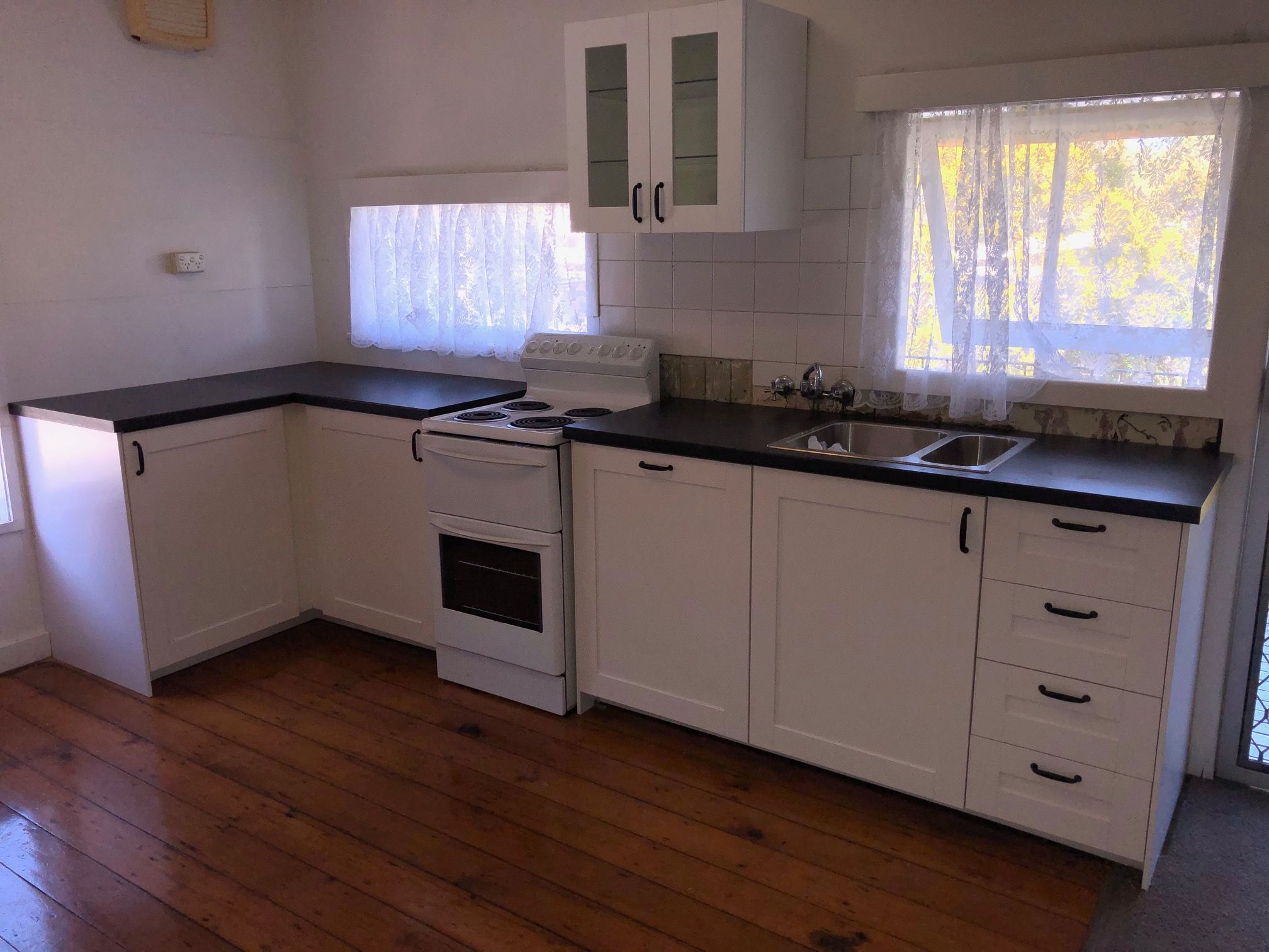 17 Moffat Street, Paddington, QLD 4064