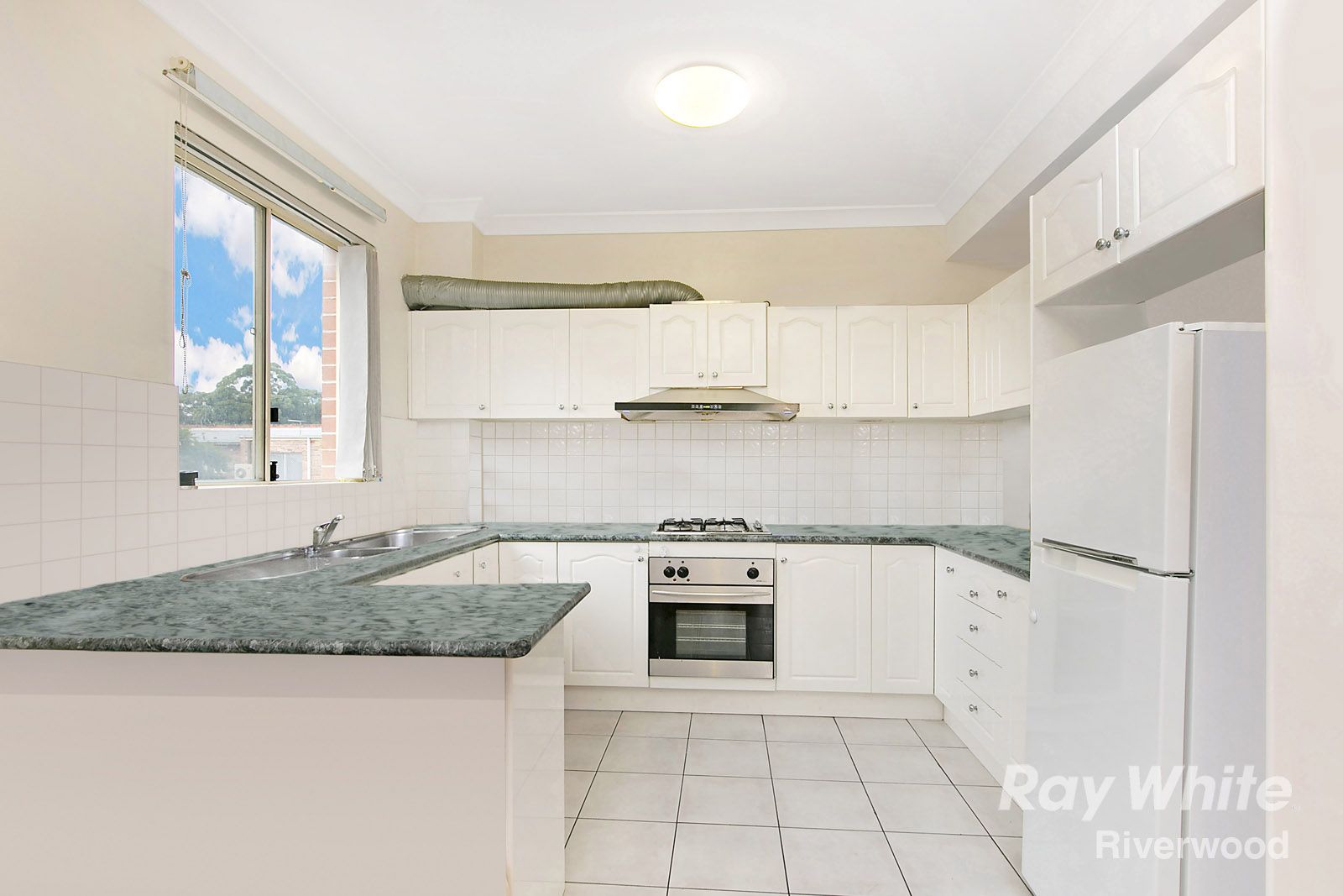24/2-8 Short Road, Riverwood, NSW 2210