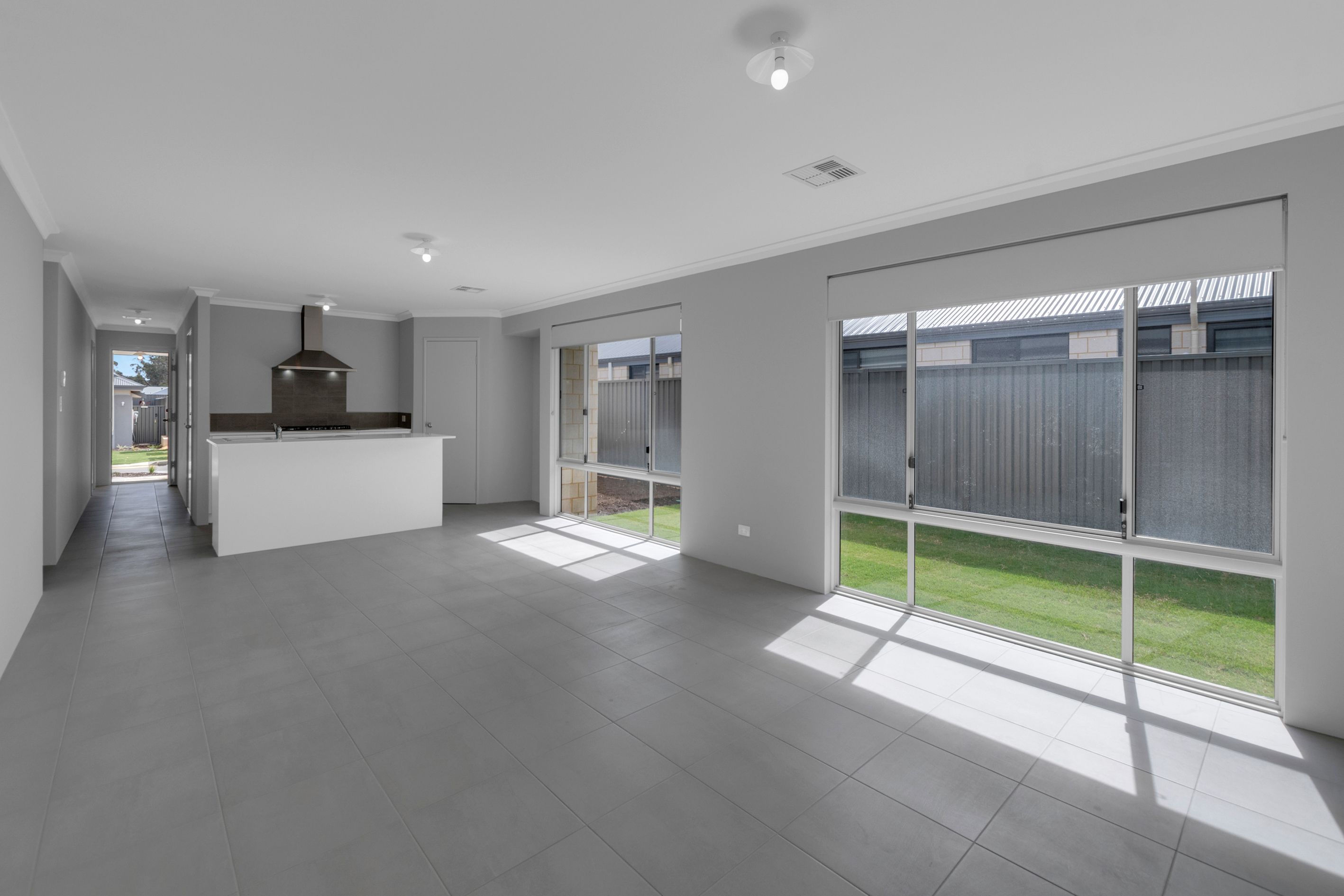 5 Pappinbarra Road, Lakelands, WA 6180