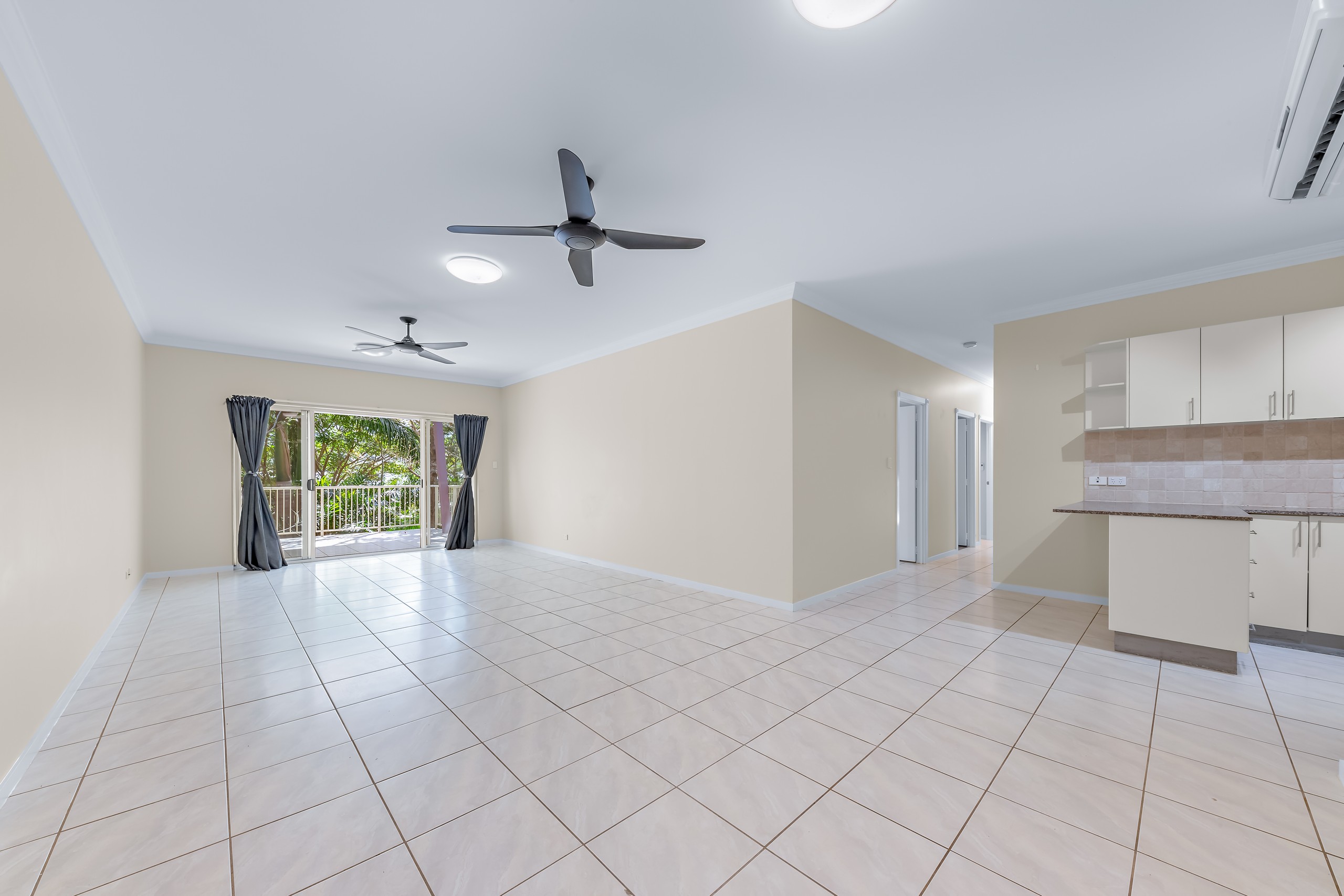 76/21 Shute Harbour Road, Cannonvale, QLD 4802