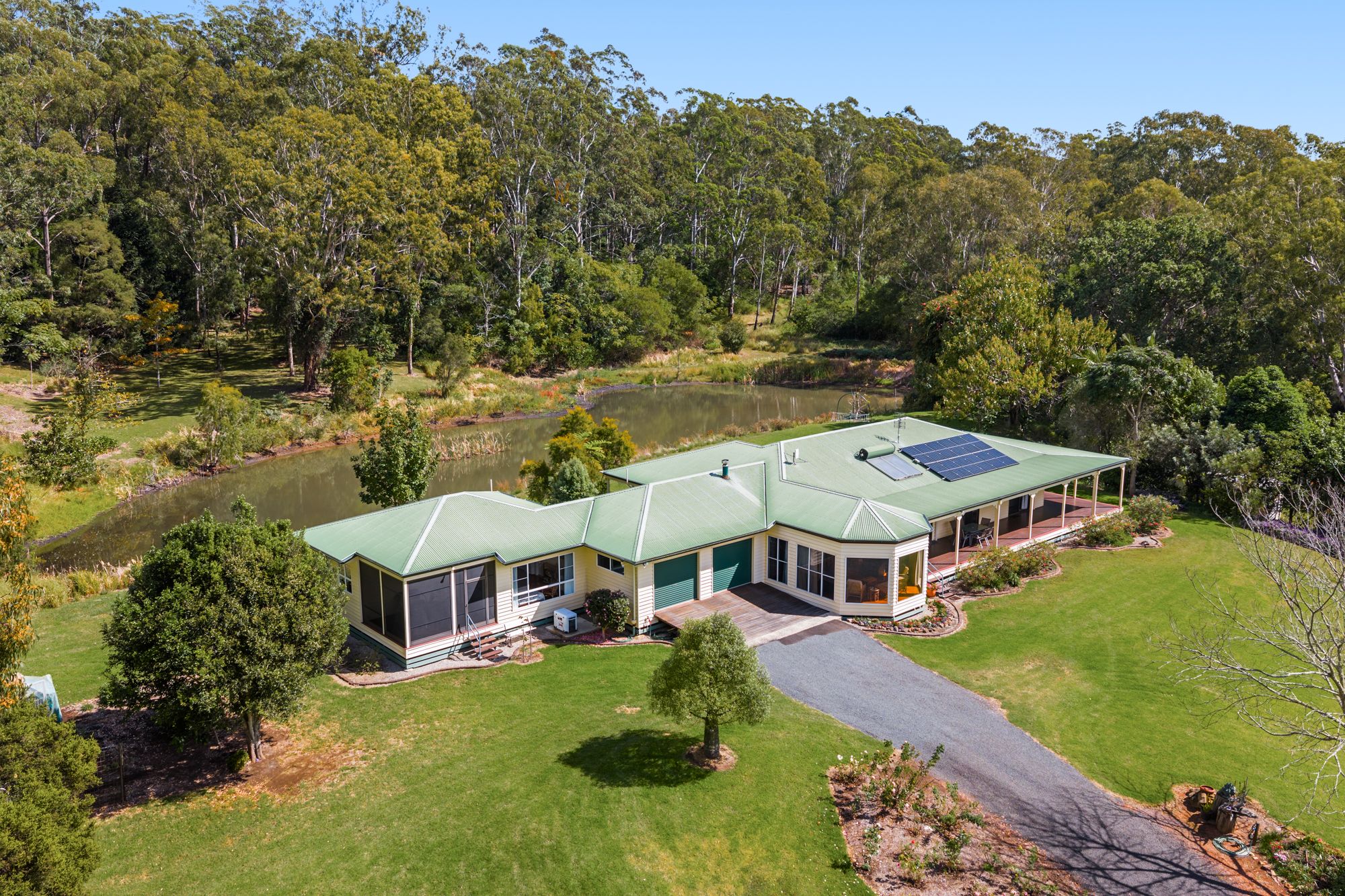 "Overberg" 3697 Esk Hampton Road, Ravensbourne, QLD 4352
