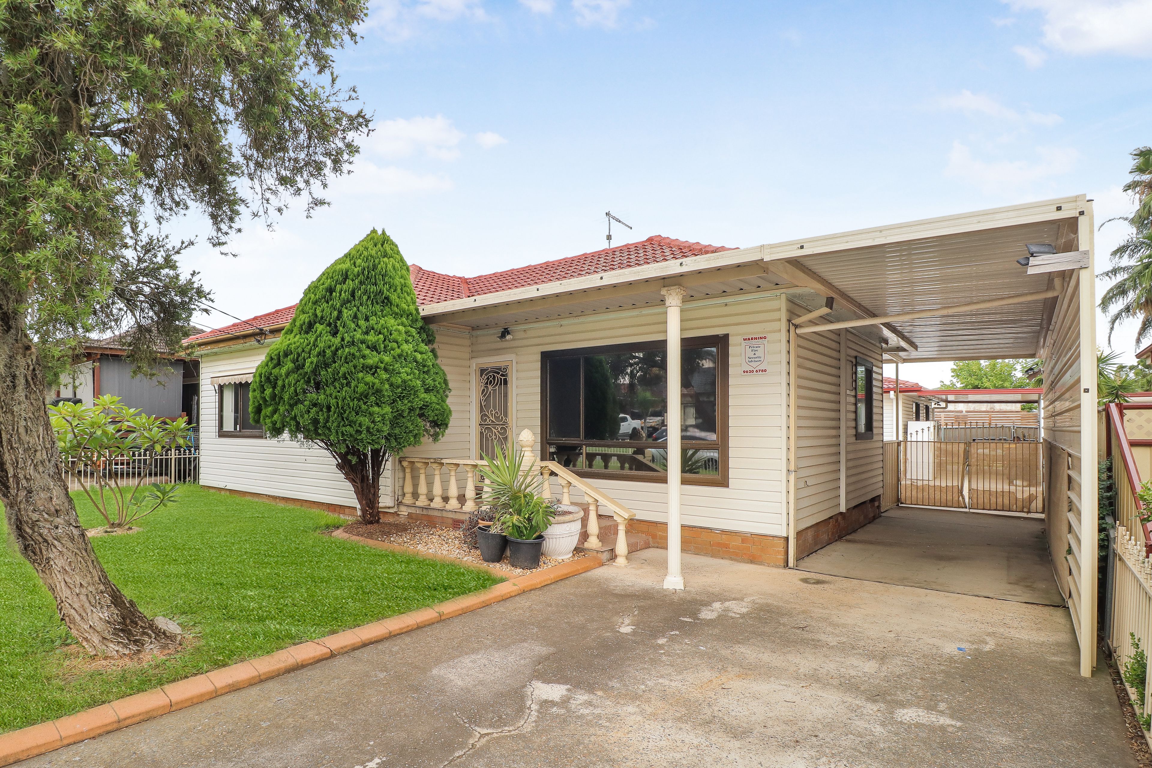 20 Cooinda Street — photo from Ray White United Group