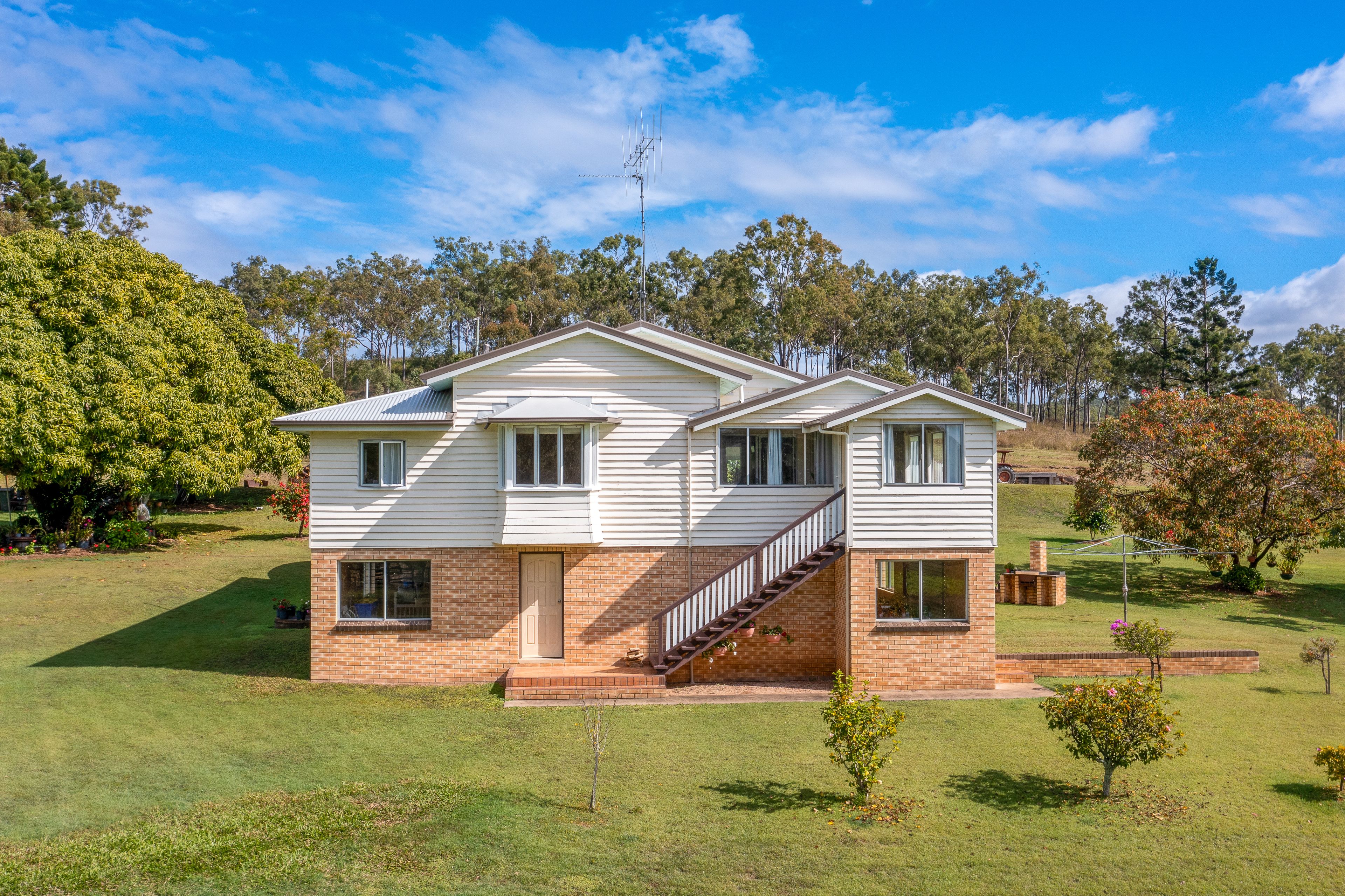 1060 John Clifford Way, Lowmead, QLD 4676 - Sold Rural Mixed Farming ...