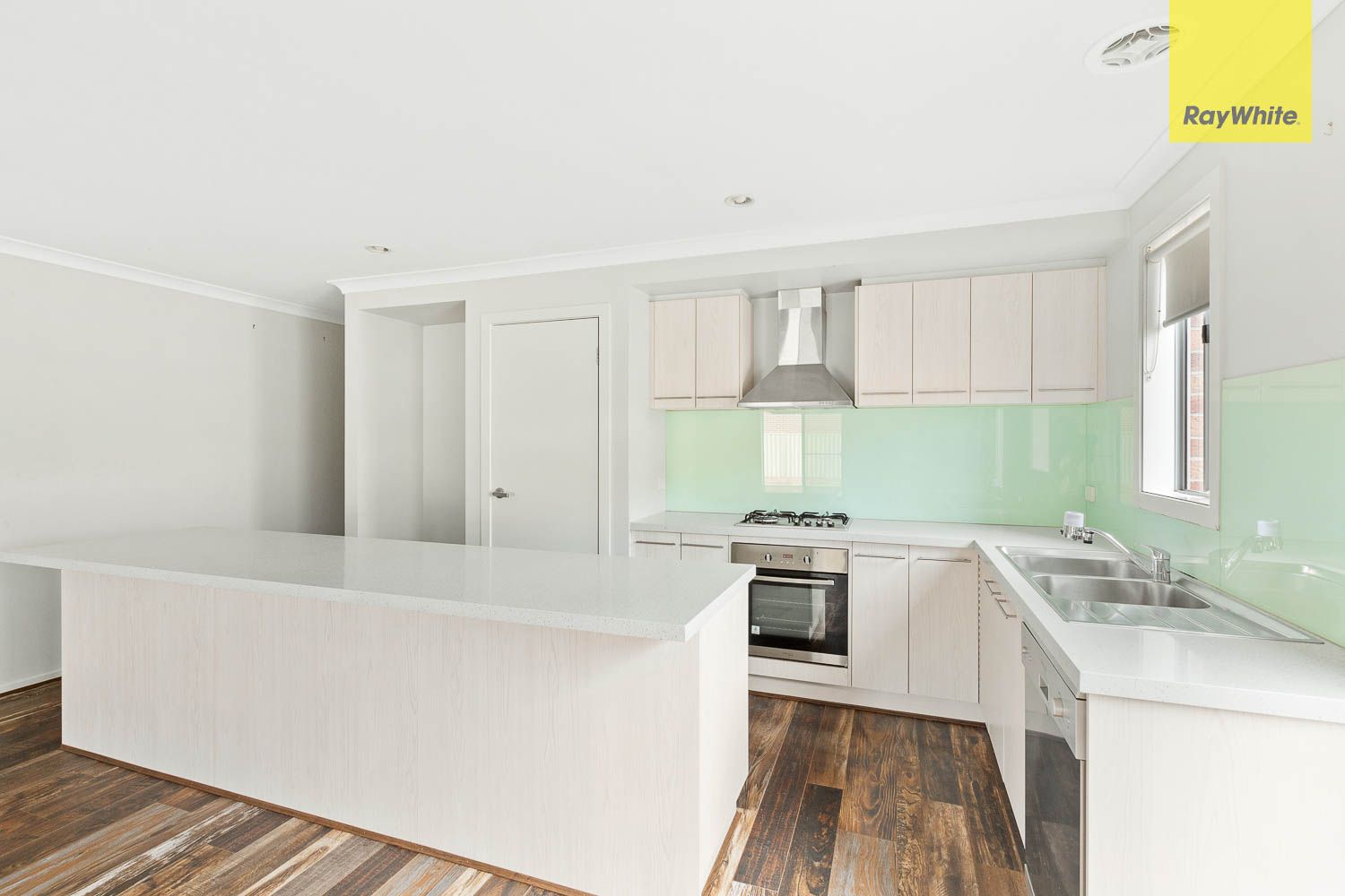 20 Stonehill Drive, Maddingley, VIC 3340