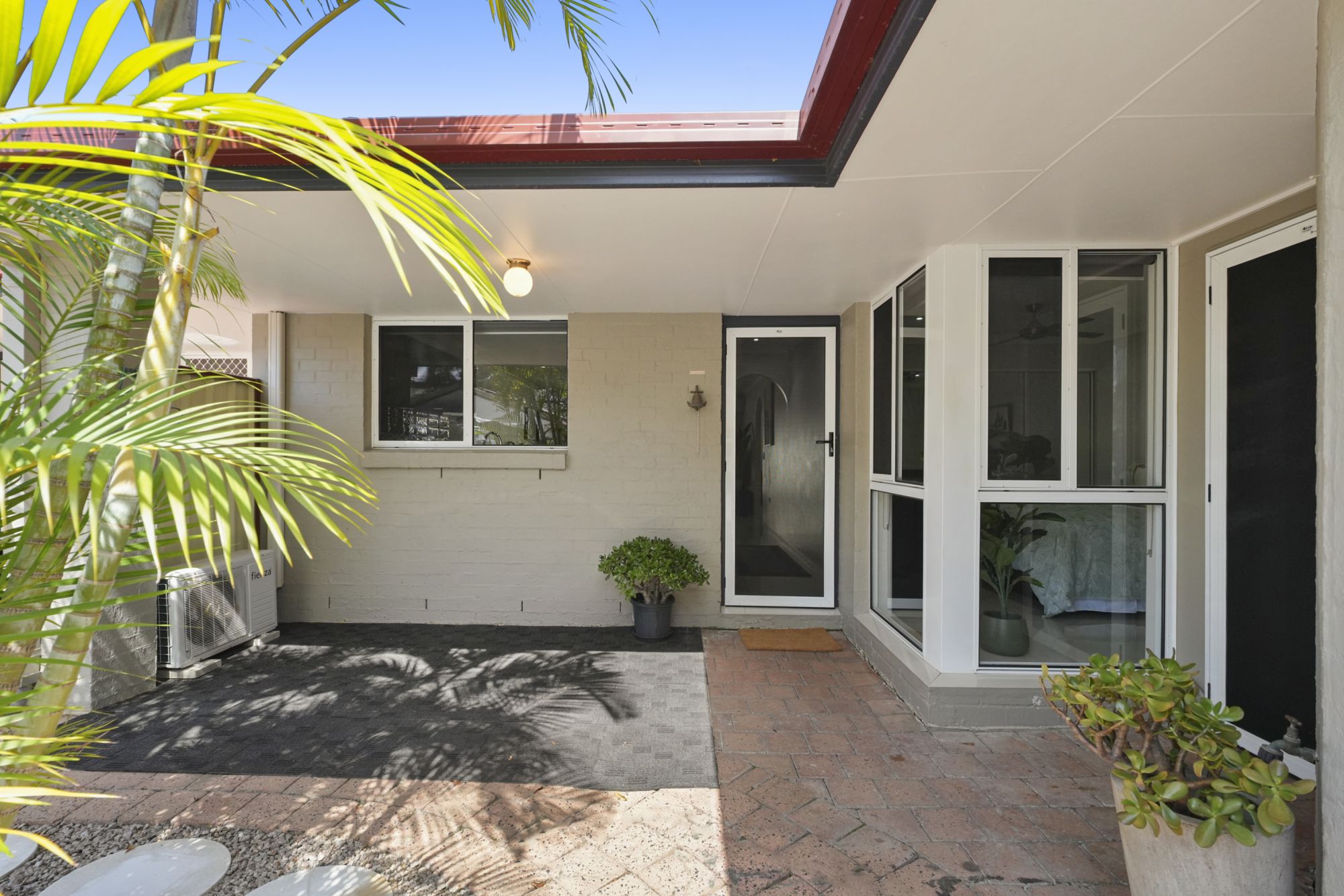 23/128 Benowa Road — photo 12 of 18