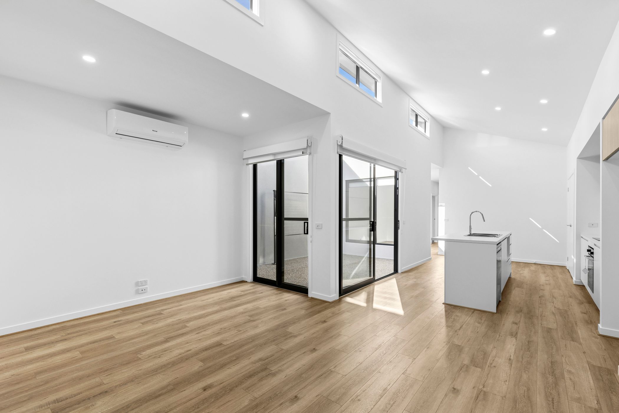 36 Sunlight Circuit, Lara, VIC 3212