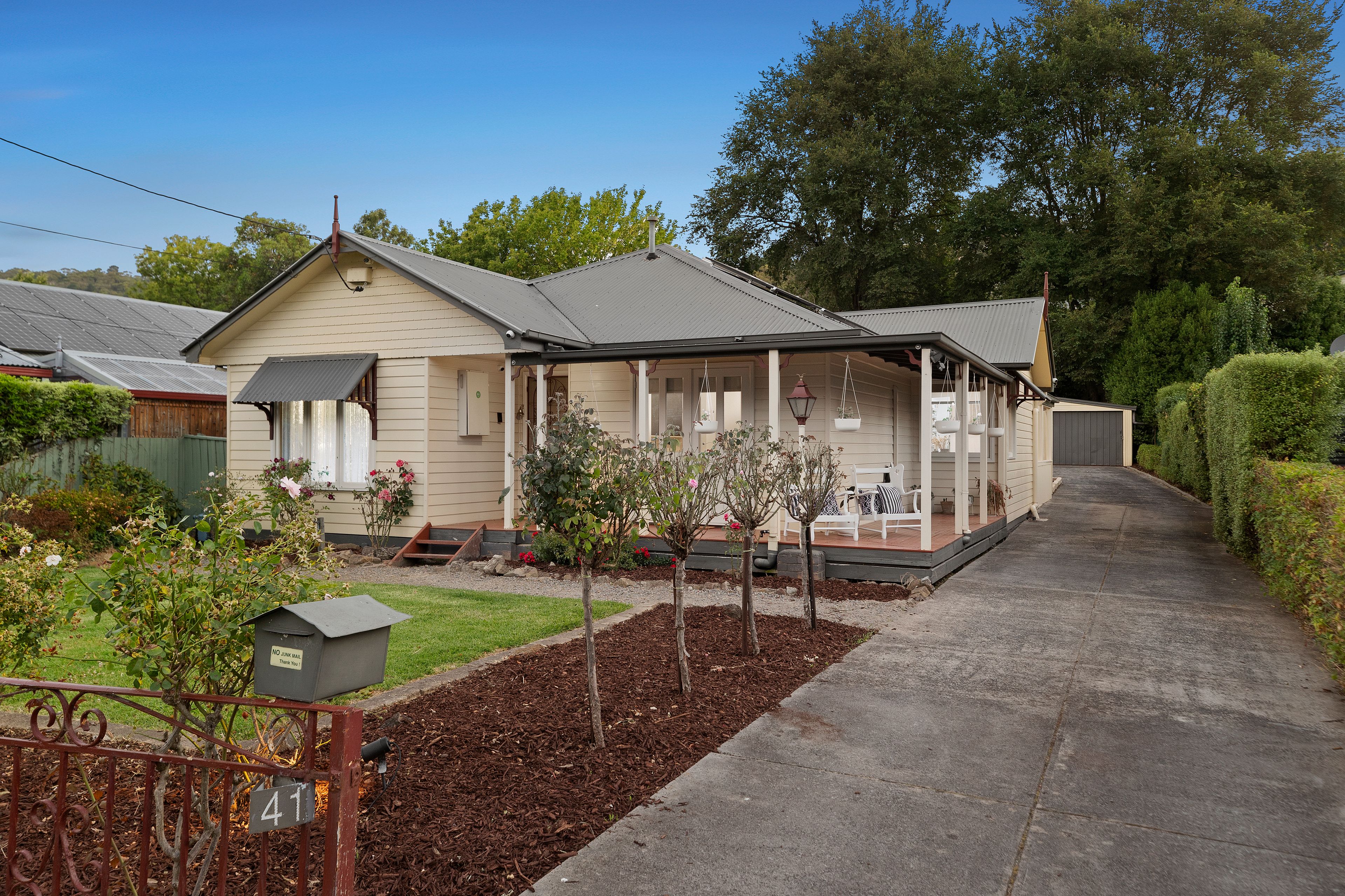 41 Rollings Road, Upper Ferntree Gully VIC 3156